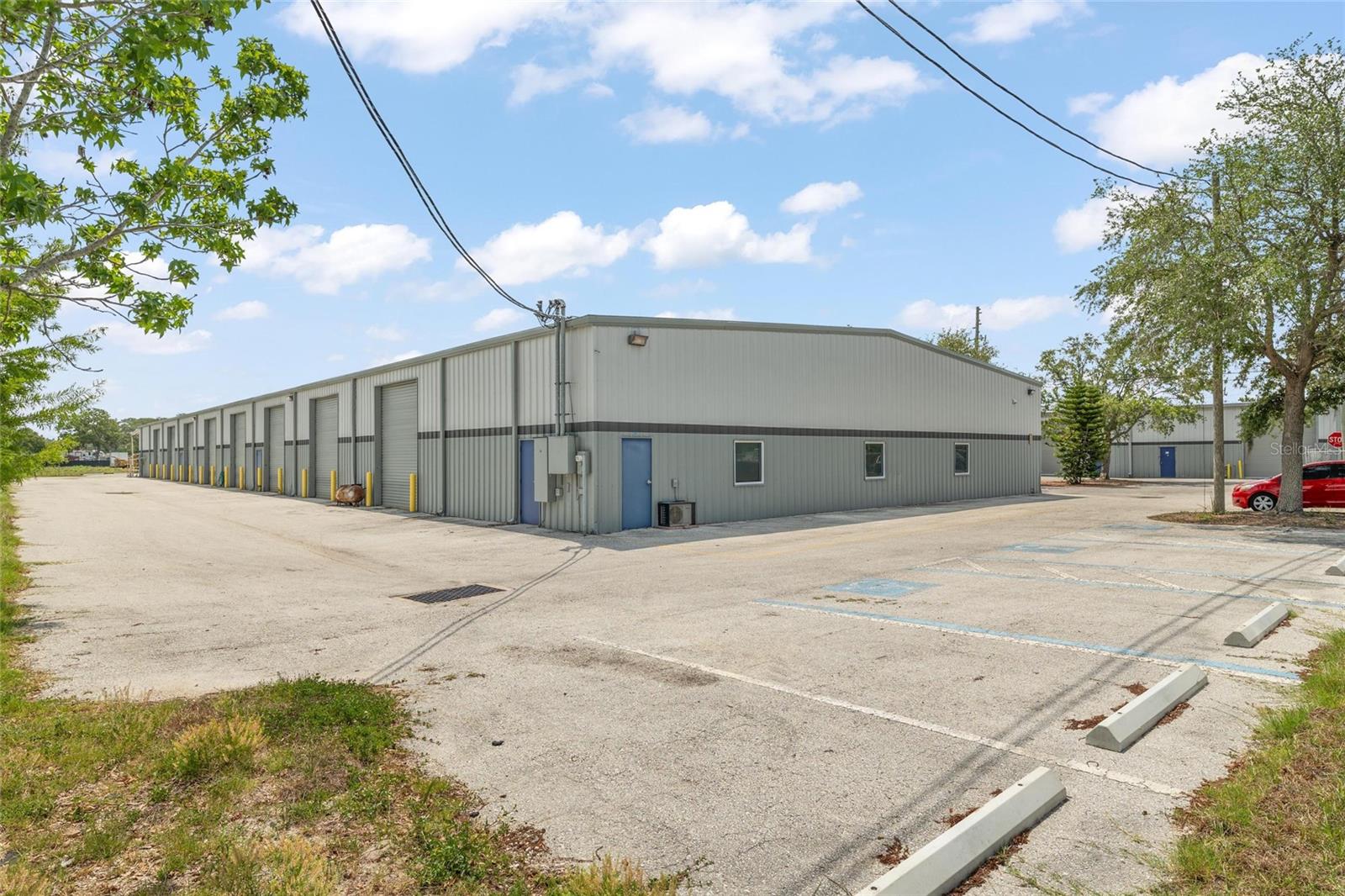 1500 L And R Industrial Blvd #bldg. D Property Photo 6