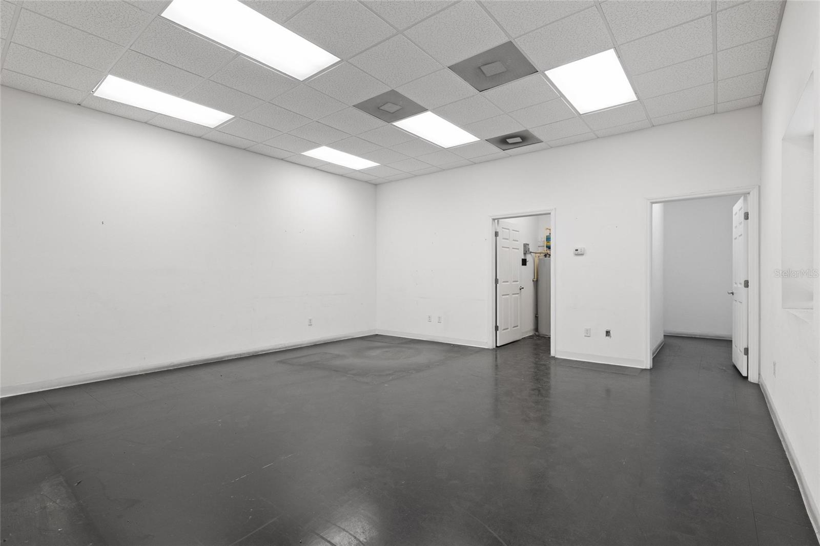 1500 L And R Industrial Blvd #bldg. D Property Photo 18