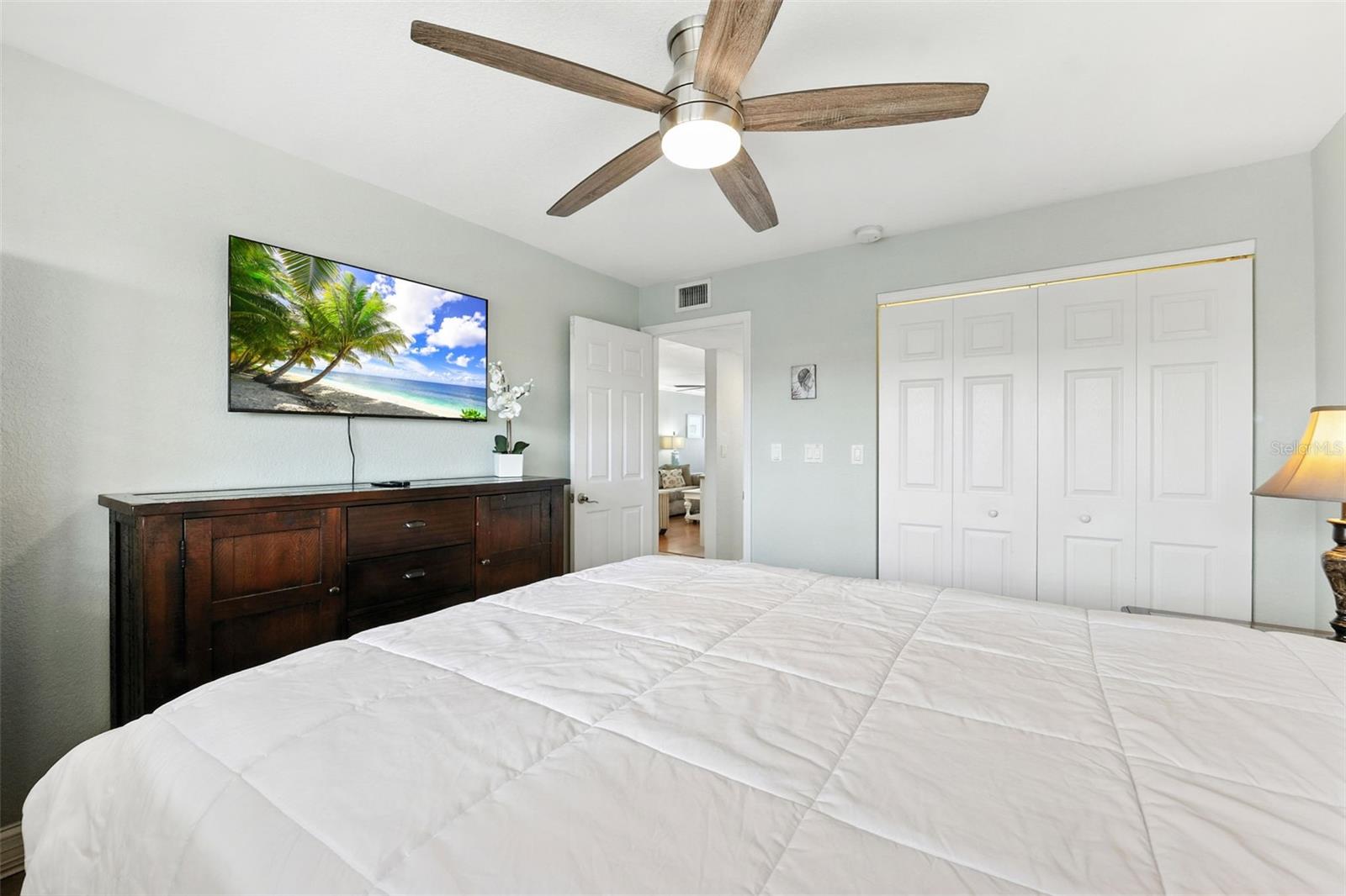 10265 Gulf Blvd #a-301 Property Photo 22