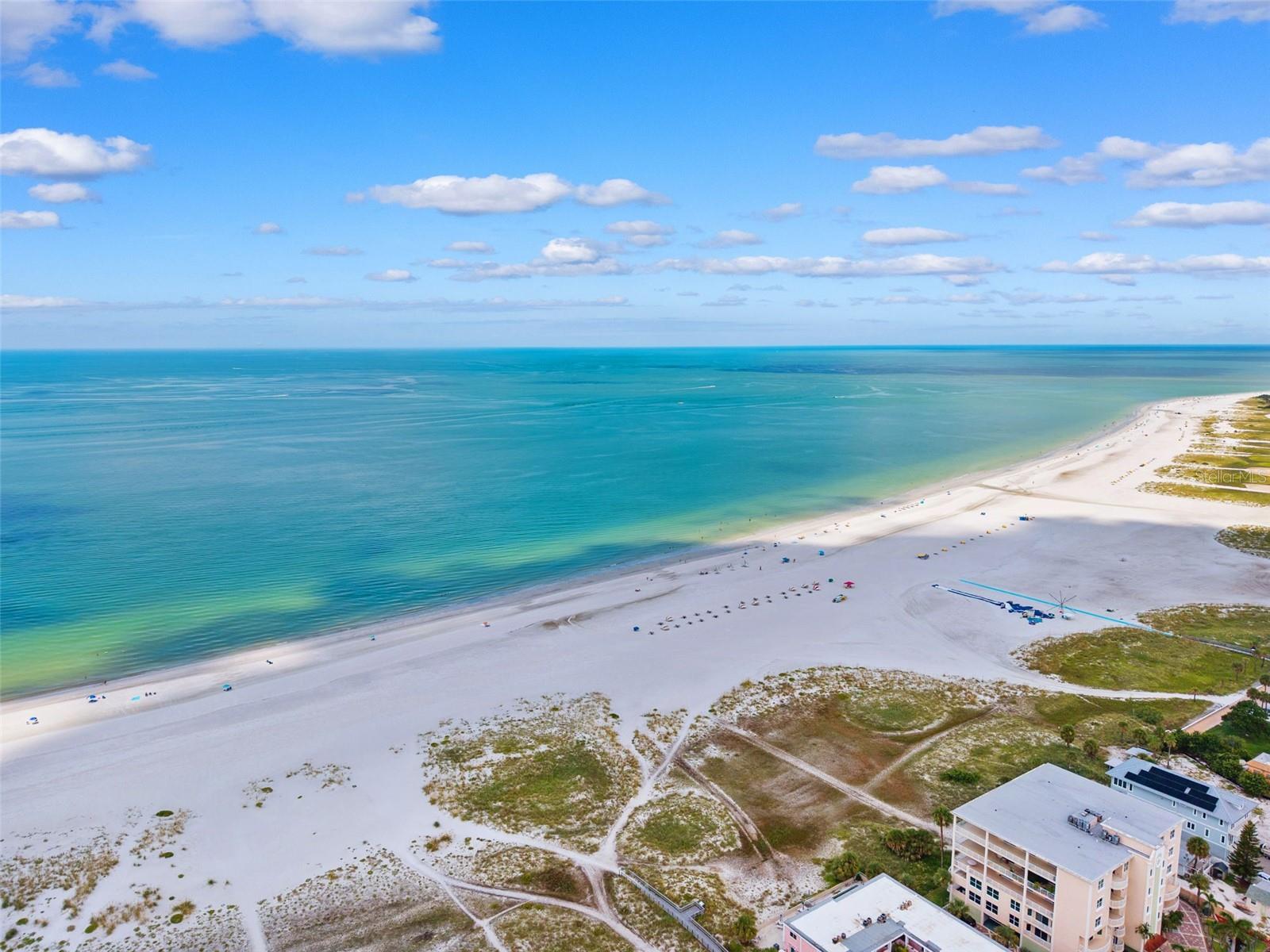 10265 Gulf Blvd #a-301 Property Photo 37
