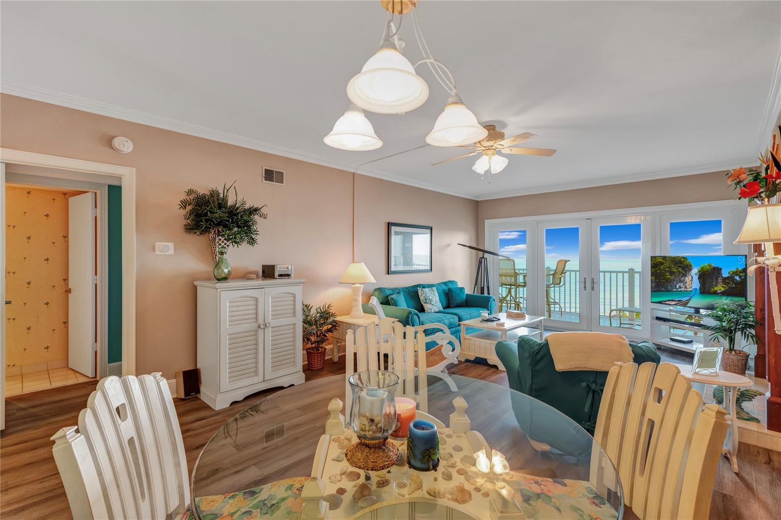 1582 Gulf Blvd #1506 Property Photo 11