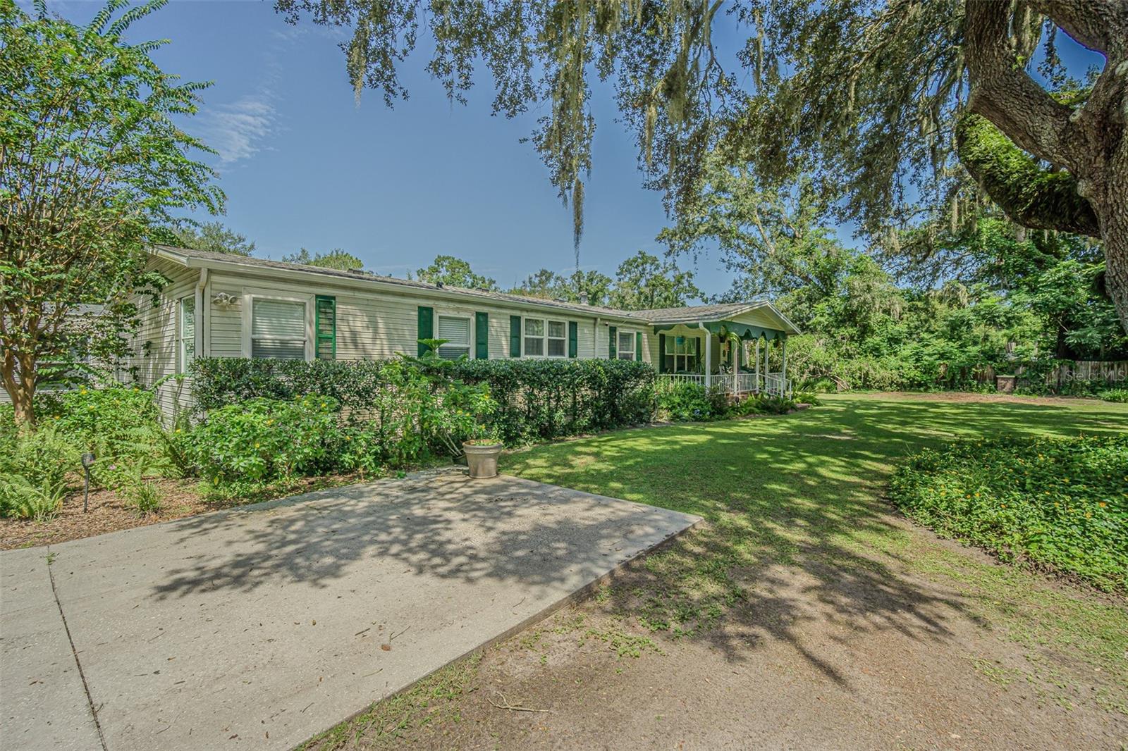 3349 Oakwood Dr Property Photo 16