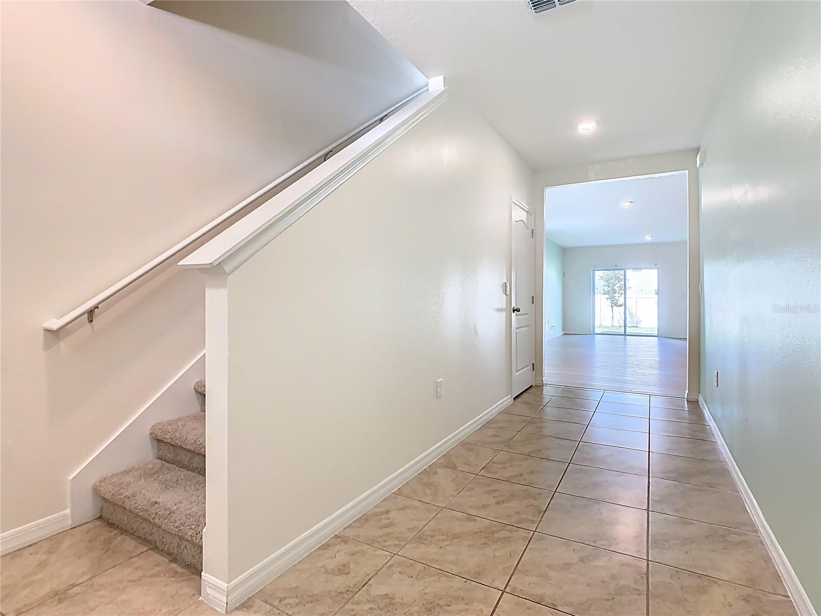 1800 Post Oak Dr Property Photo 5
