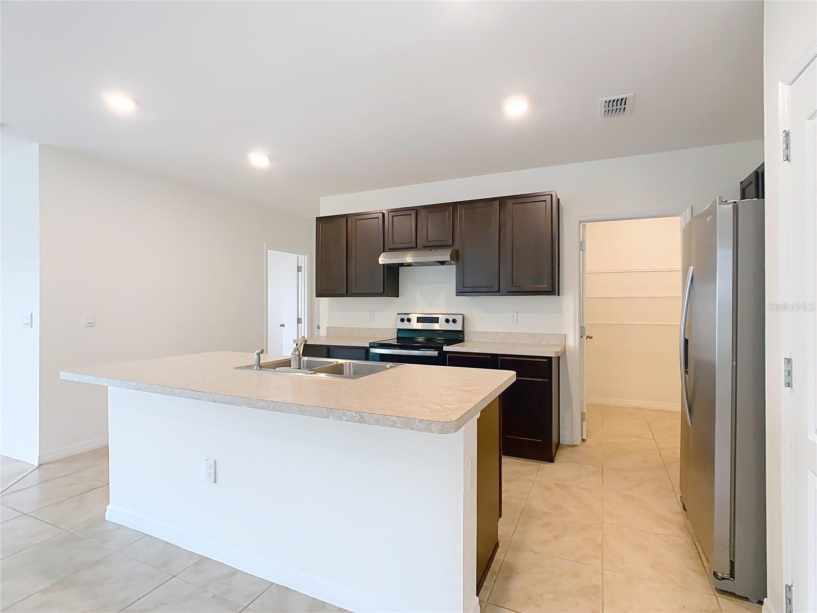 1800 Post Oak Dr Property Photo 10