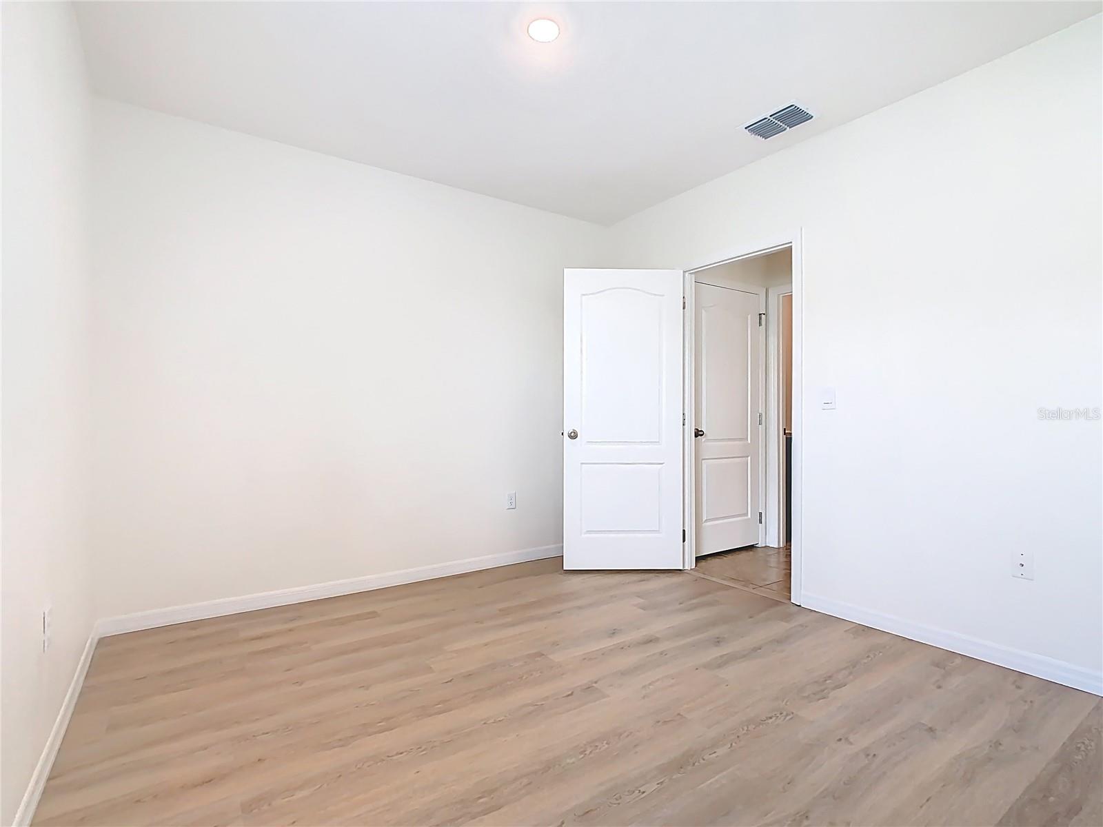 1800 Post Oak Dr Property Photo 13