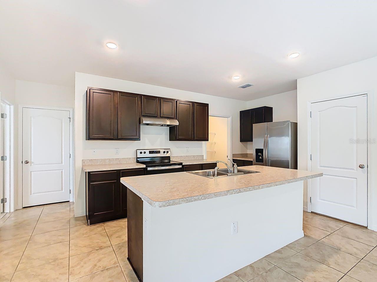 1800 Post Oak Dr Property Photo 15