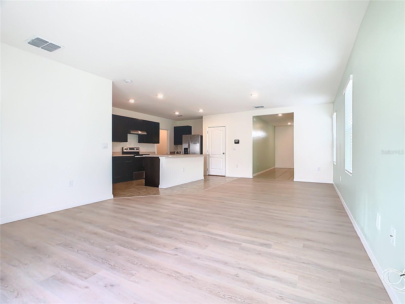 1800 Post Oak Dr Property Photo 20