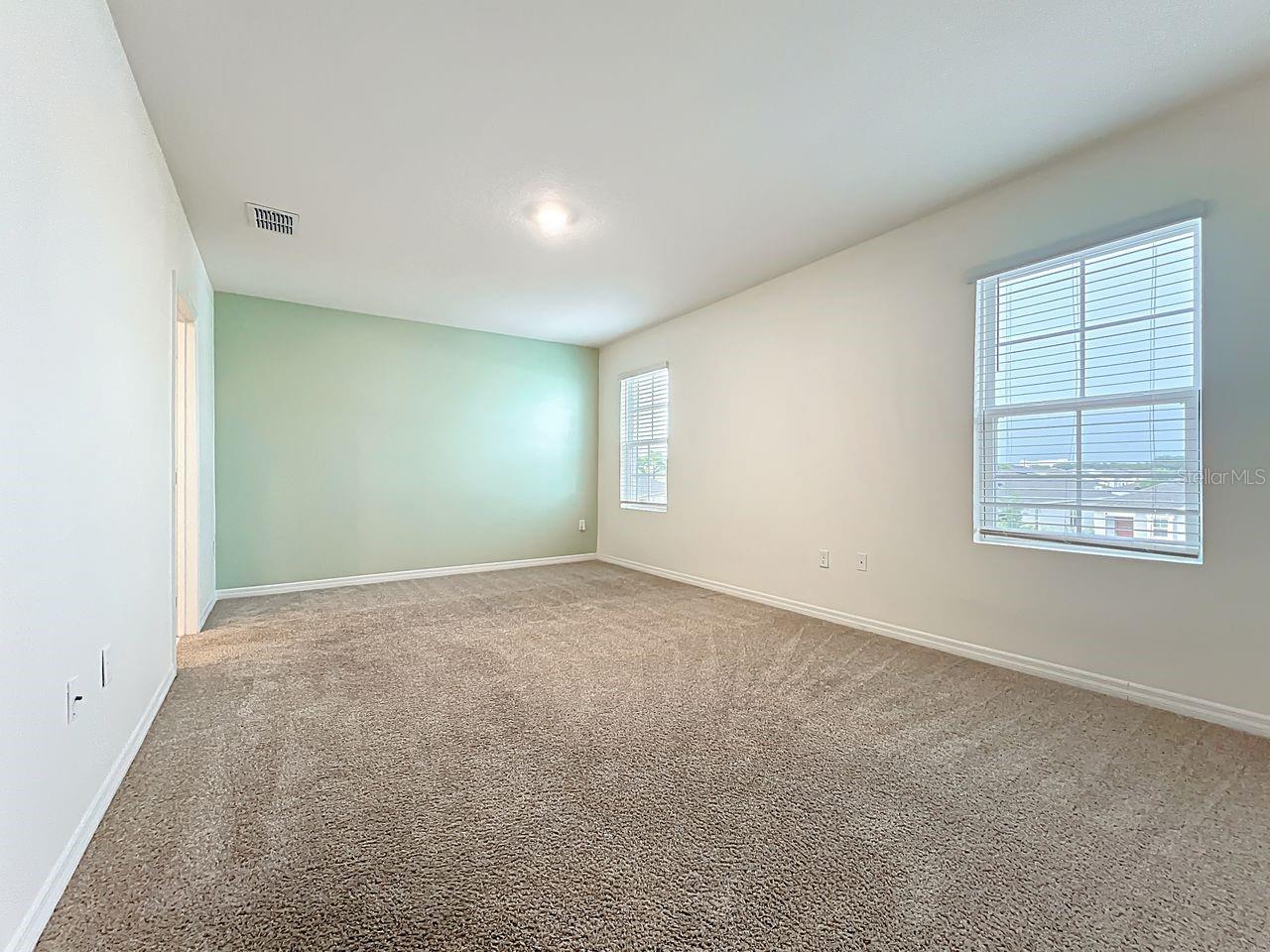 1800 Post Oak Dr Property Photo 24