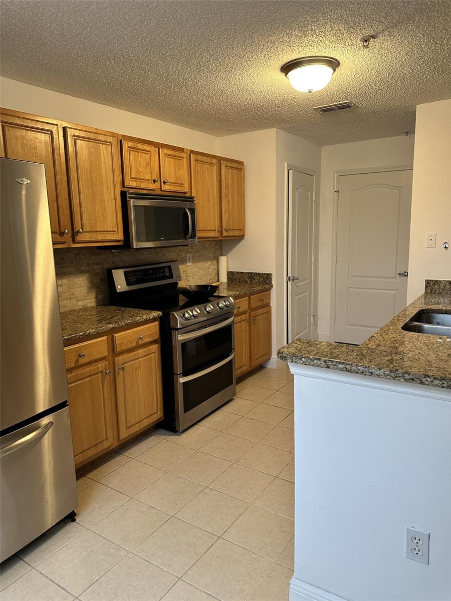 12031 Villanova Dr #110 Property Photo 42