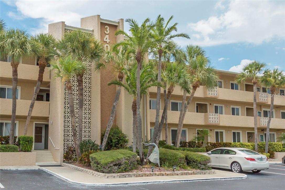3400 Gulf Blvd #201 Property Photo 2