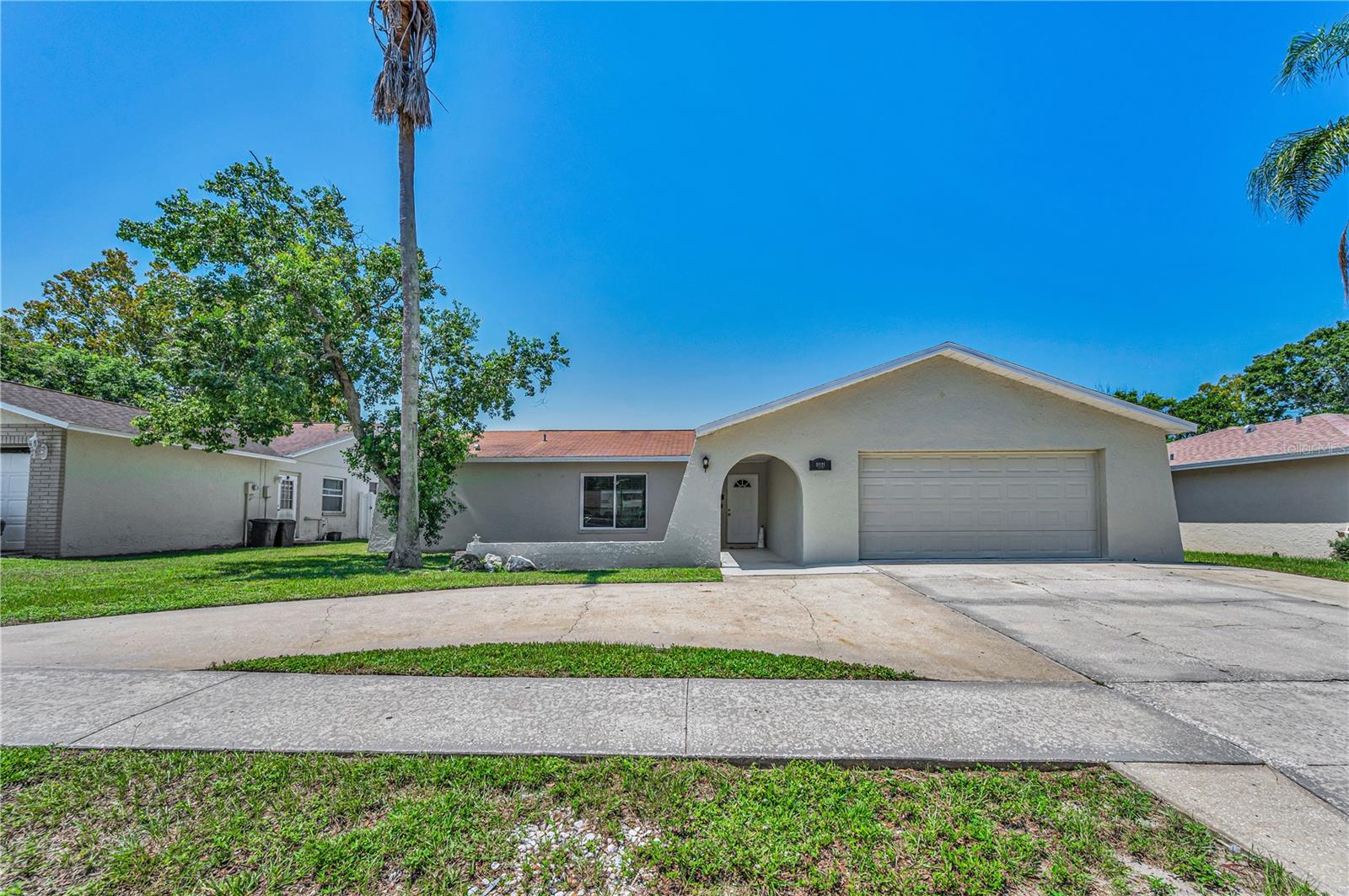 11121 Peppertree Ln Property Photo 1