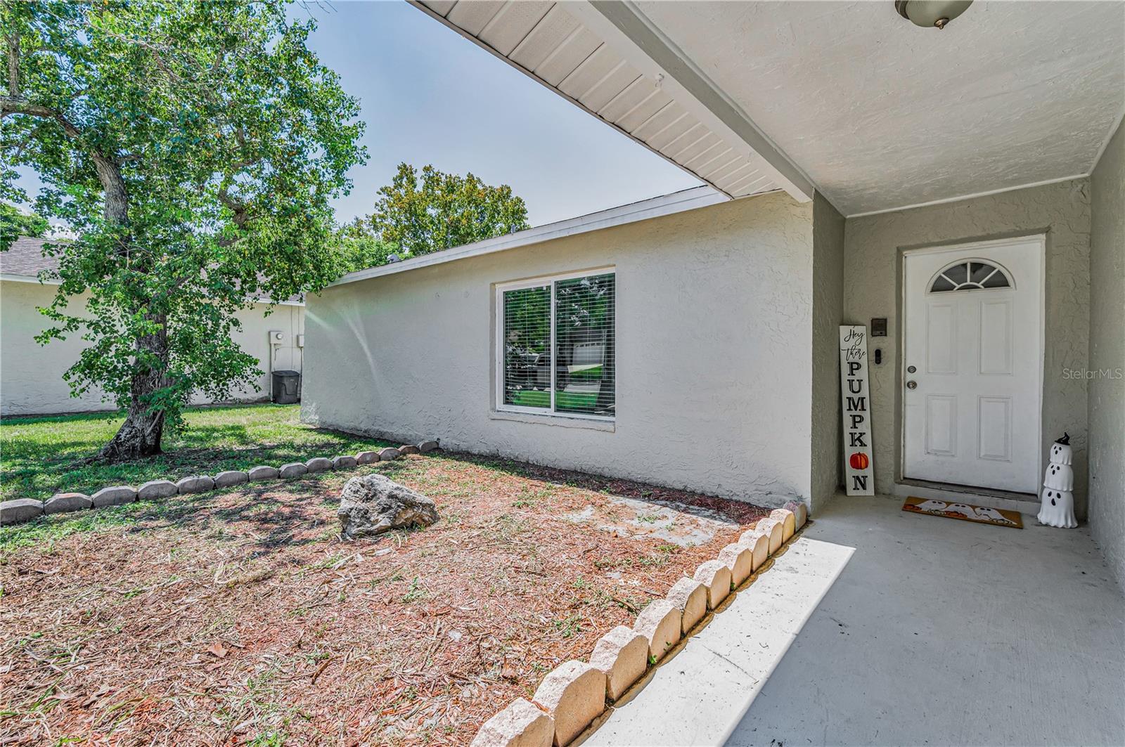 11121 Peppertree Ln Property Photo 10