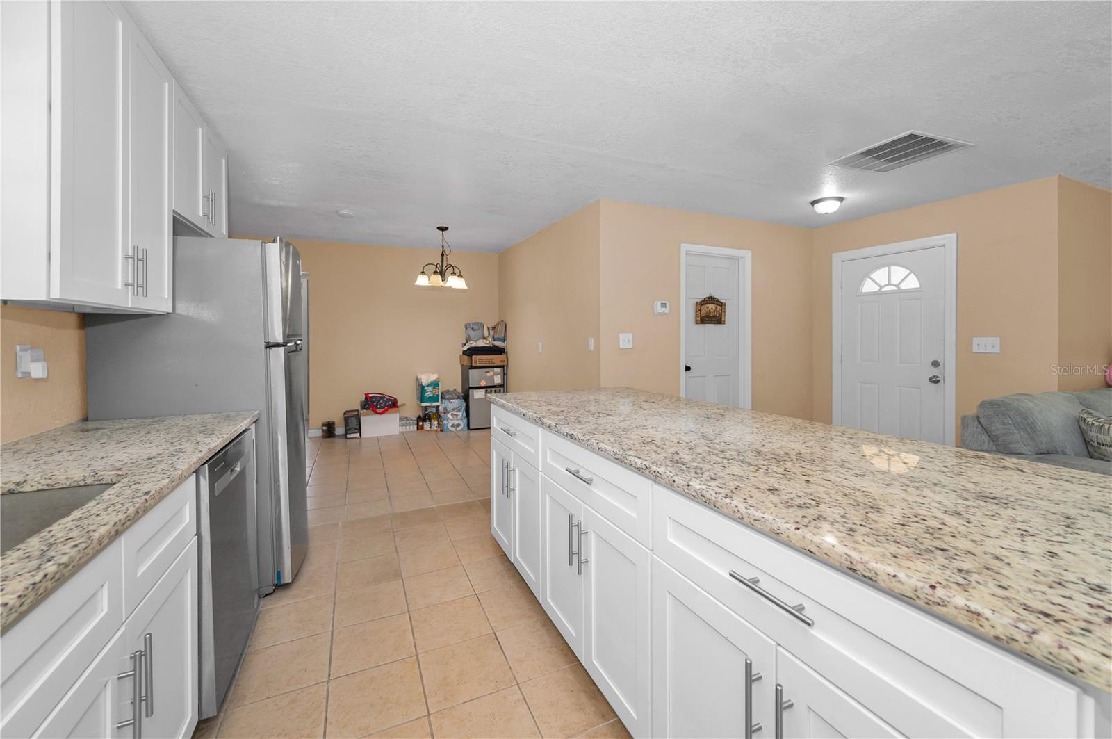 11121 Peppertree Ln Property Photo 19