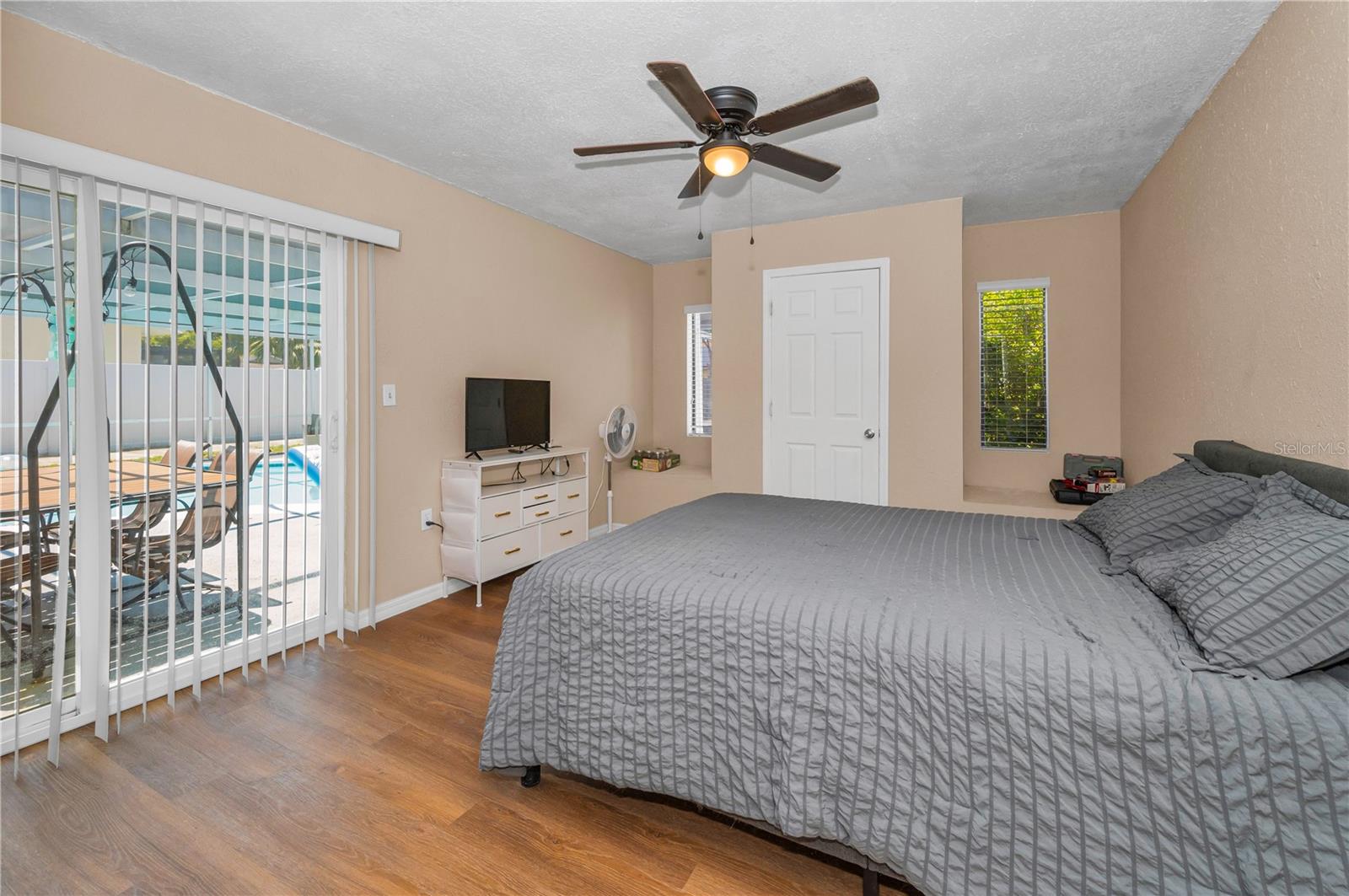 11121 Peppertree Ln Property Photo 29