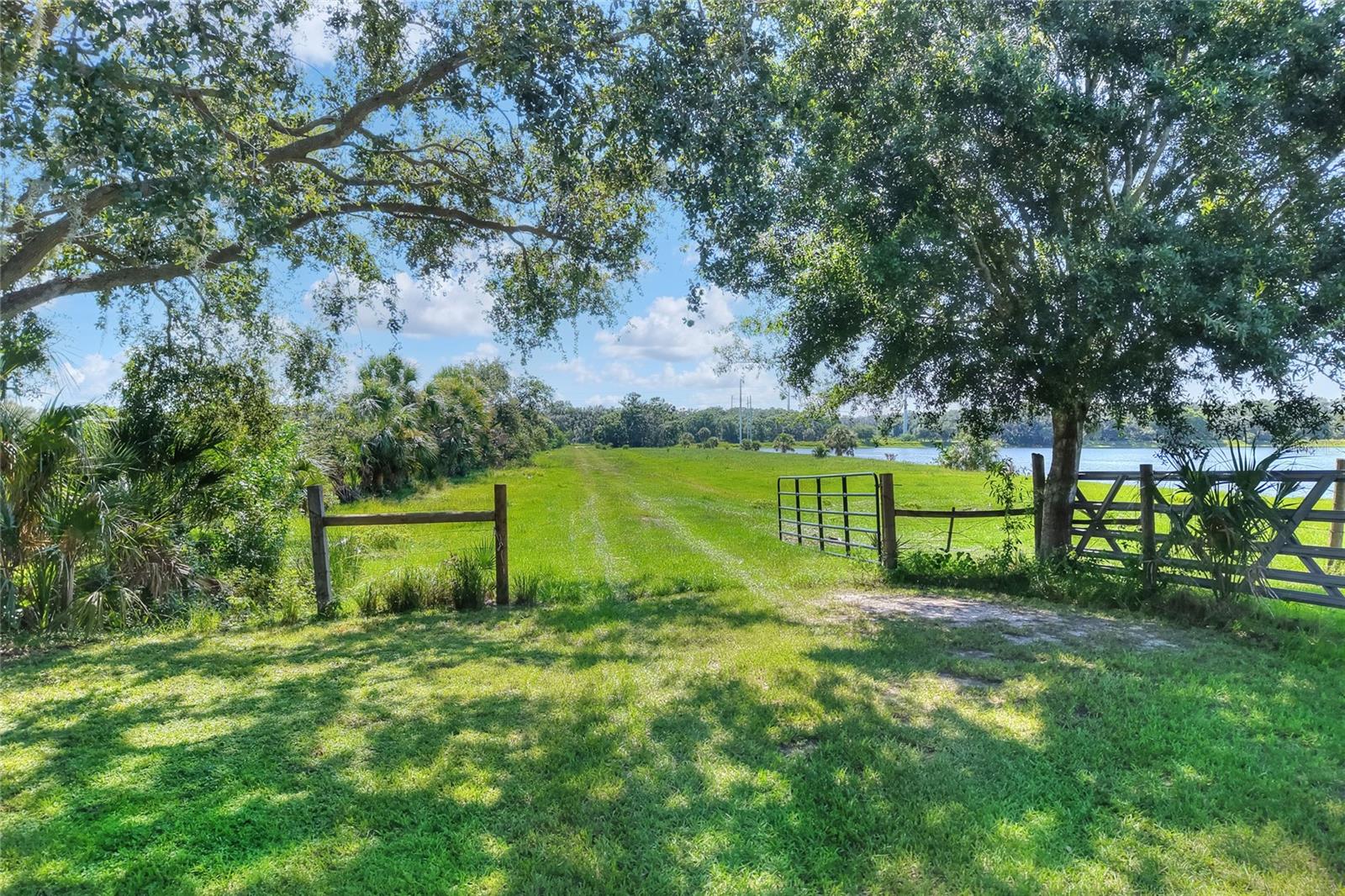 6838 Mary Lou Dr Property Photo 2