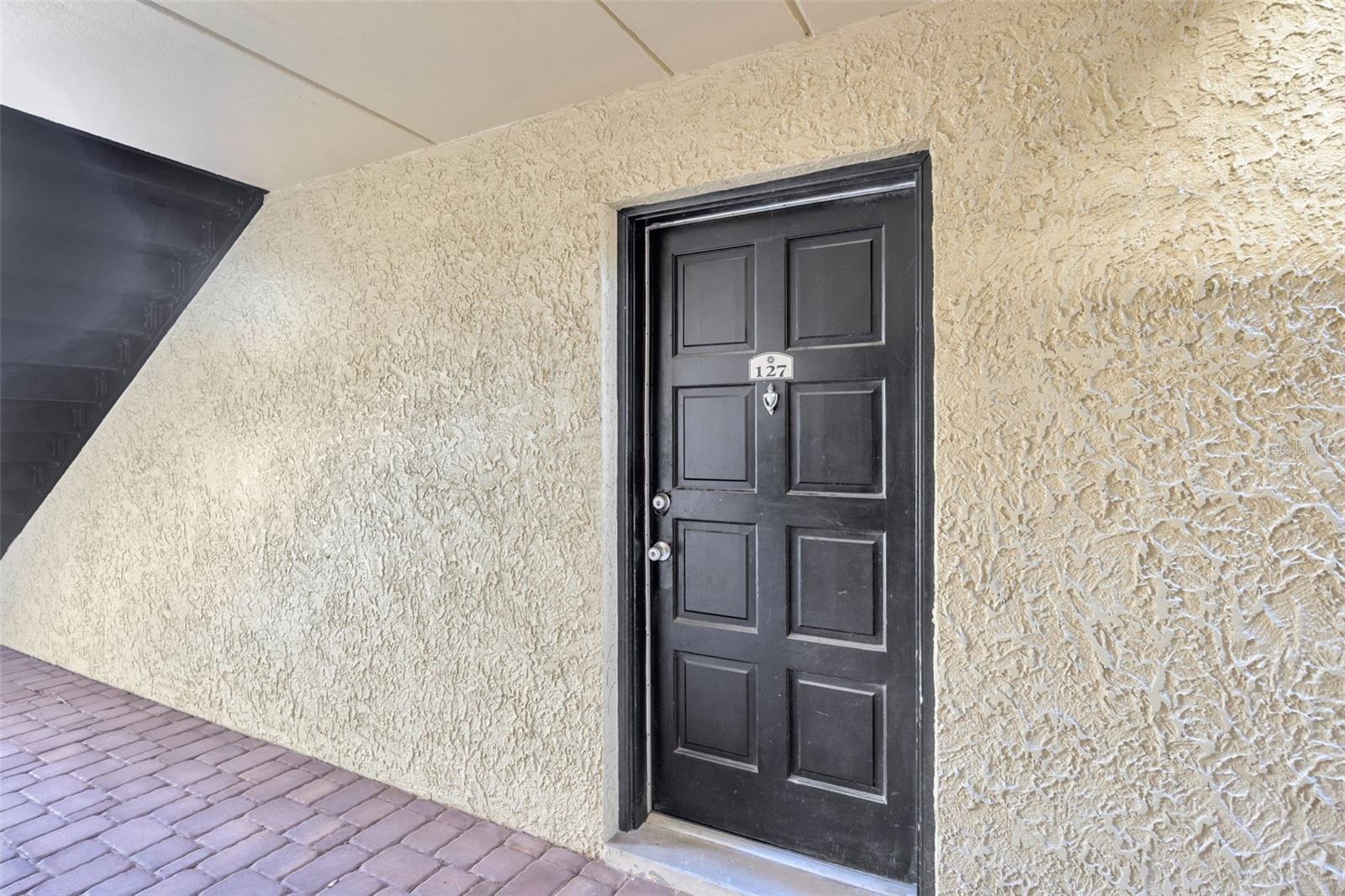 5305 San Sebastian Ct #127 Property Photo 3