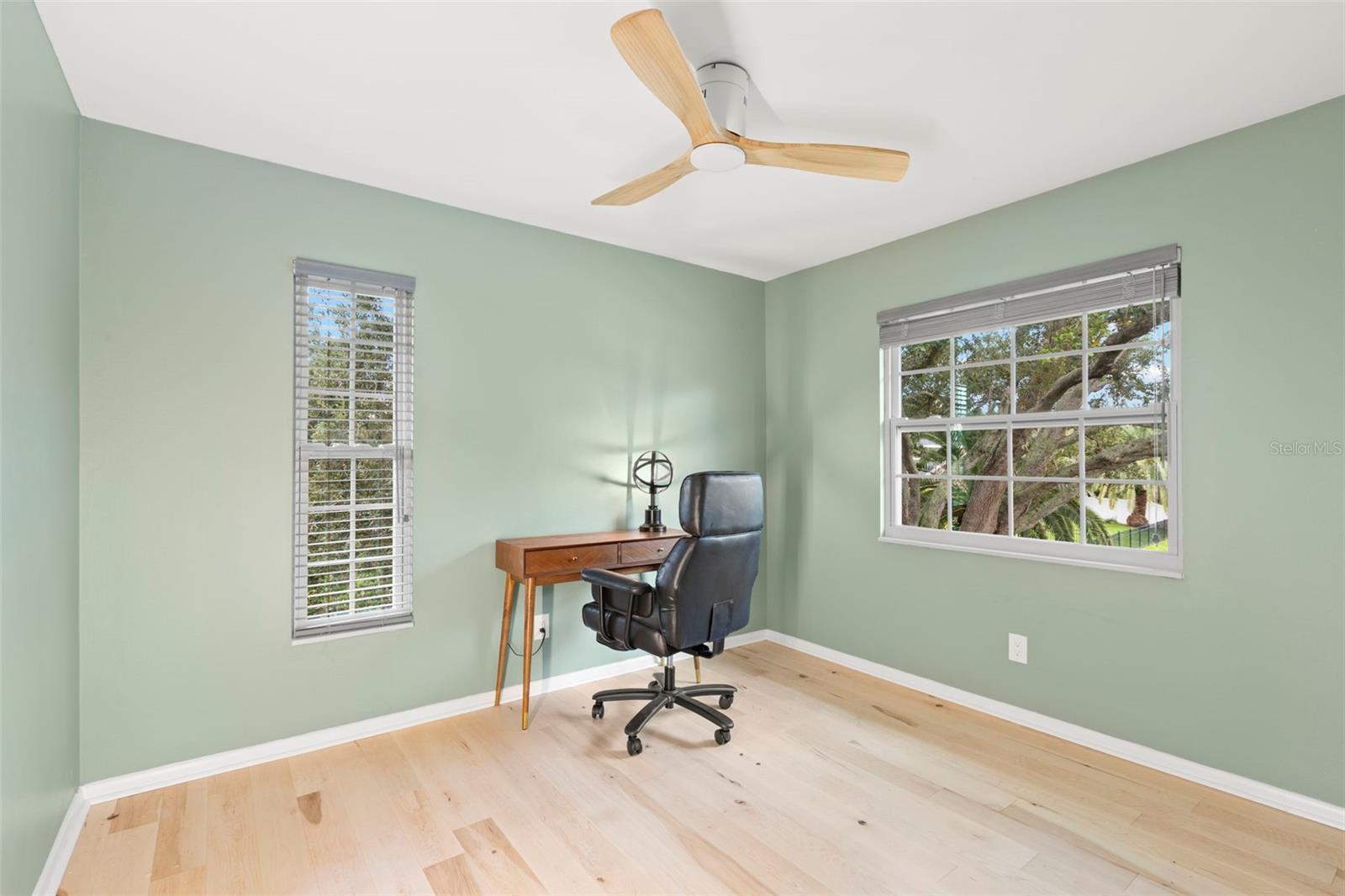 1747 87th Ter N Property Photo 32