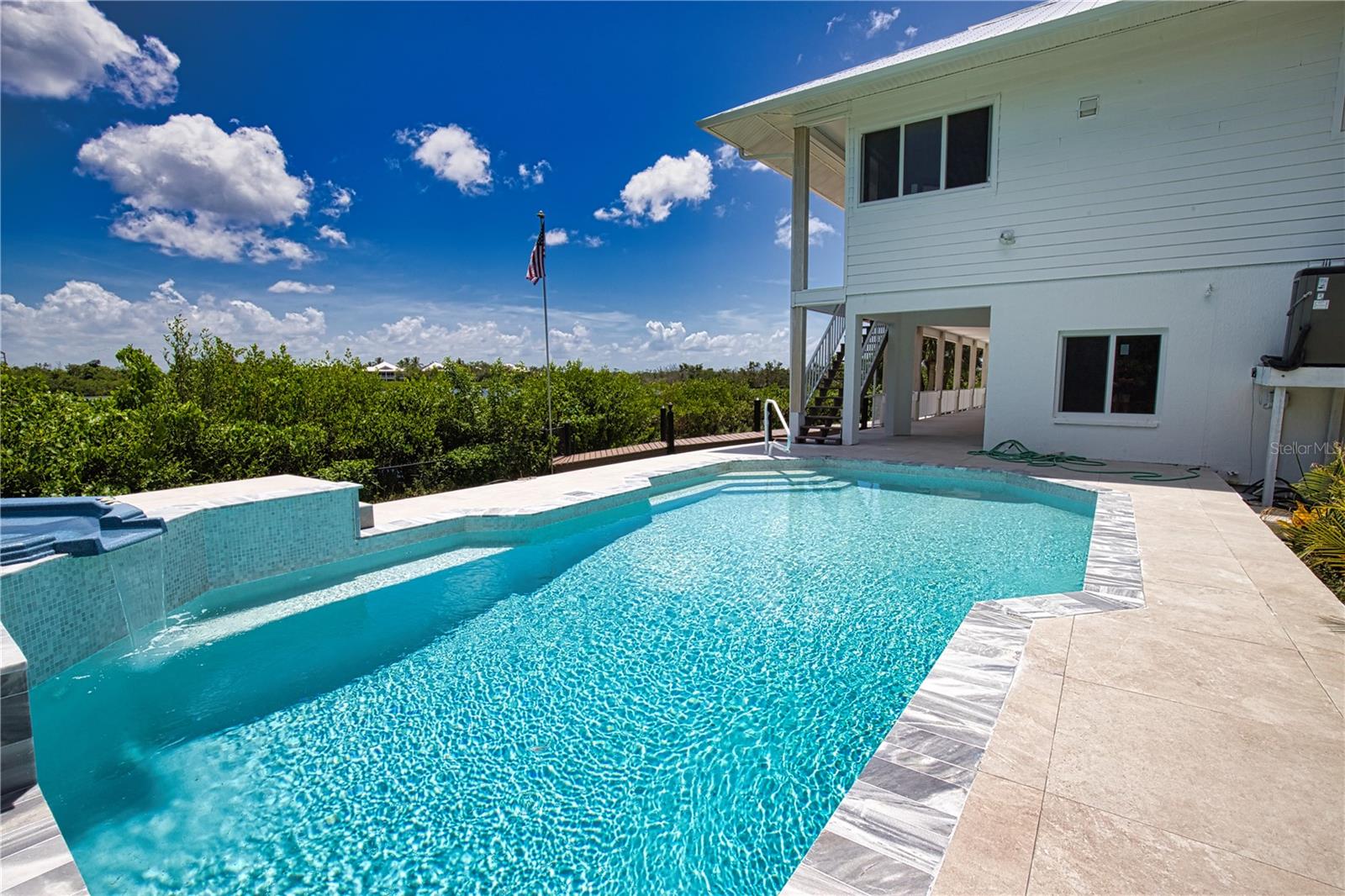 13064 Via Flavia Property Photo 4