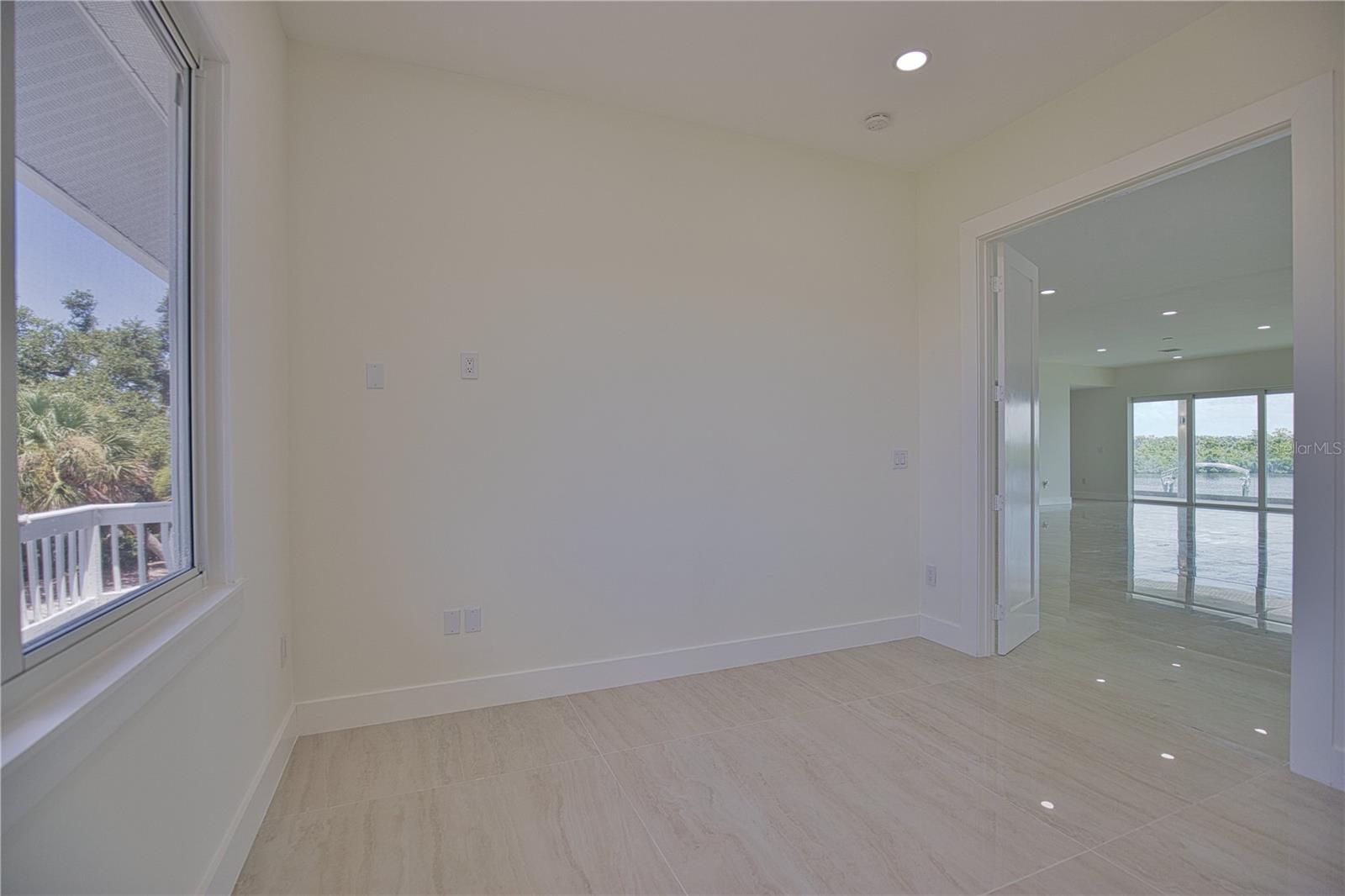 13064 Via Flavia Property Photo 32