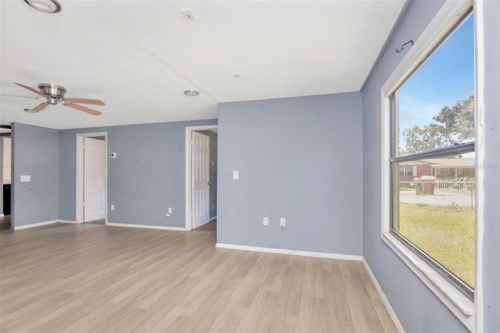 1009 Mercer Loop Property Photo 6