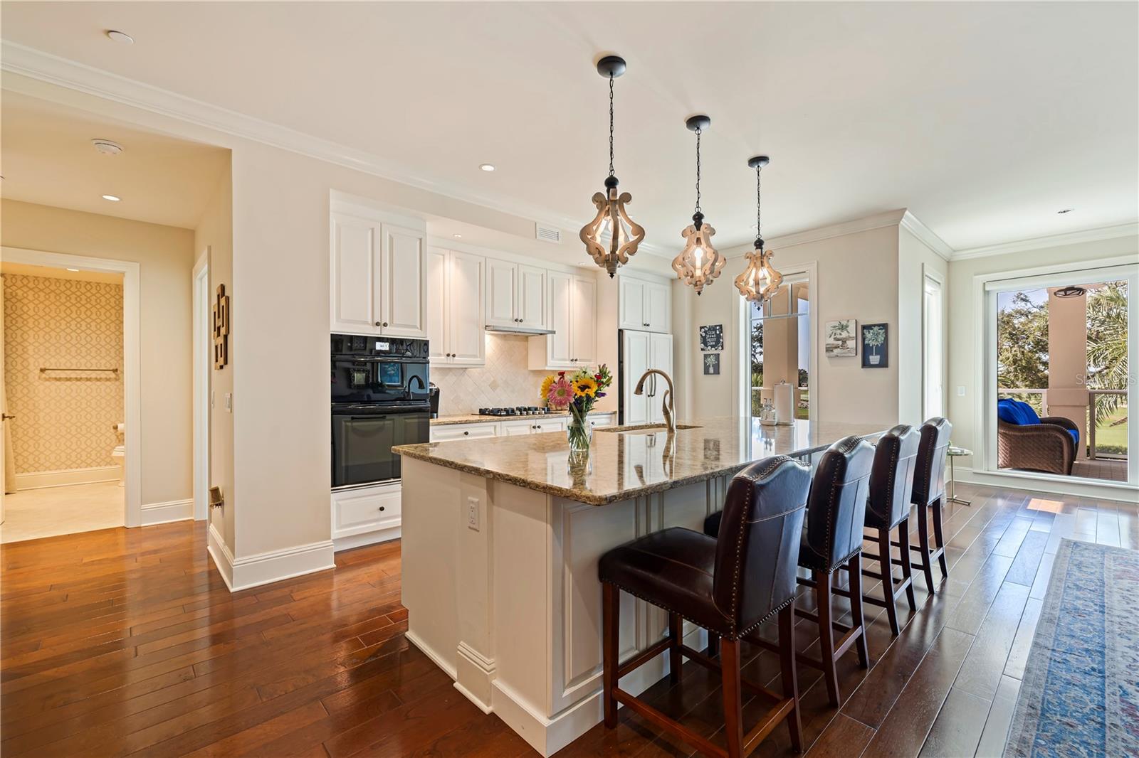 85 Belleview Blvd #204 Property Photo 14