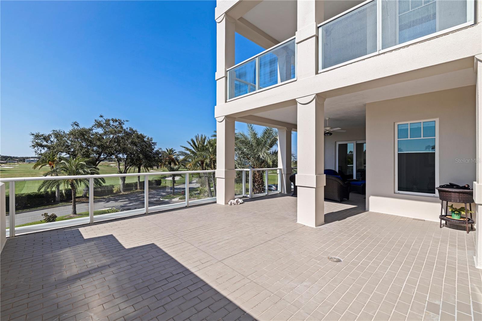 85 Belleview Blvd #204 Property Photo 21