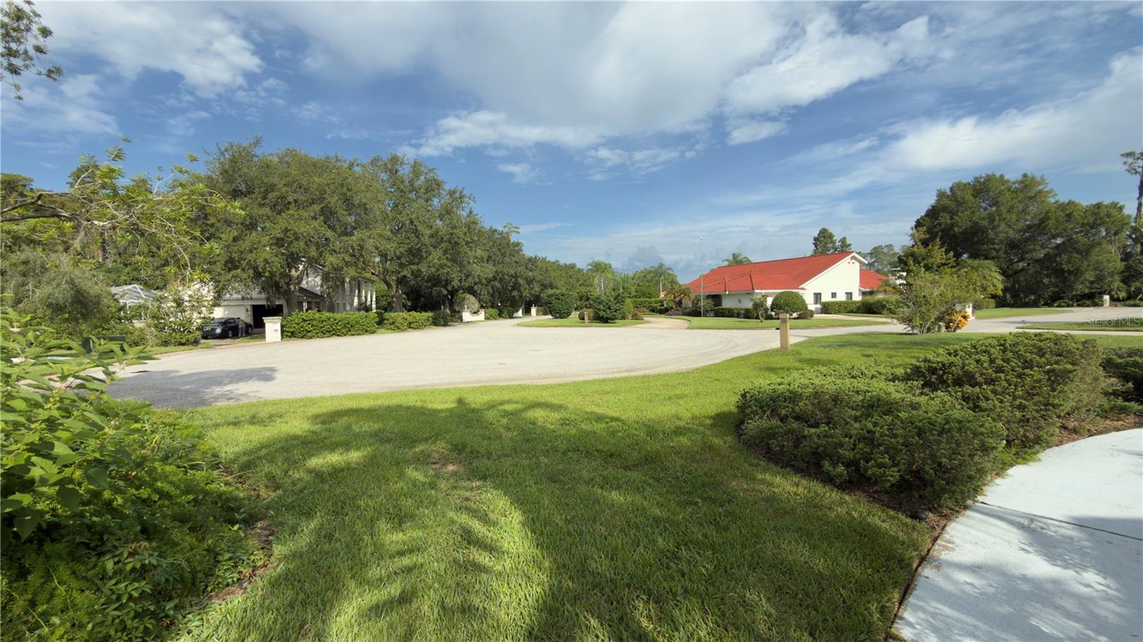 5040 Pinelake Rd Property Photo 5