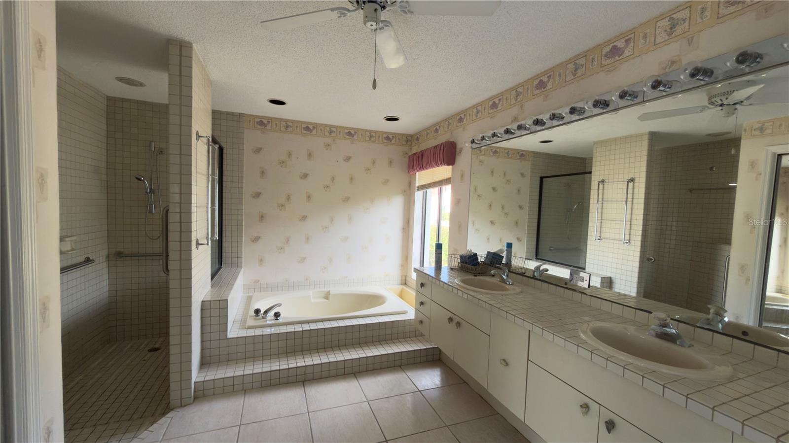 5040 Pinelake Rd Property Photo 10