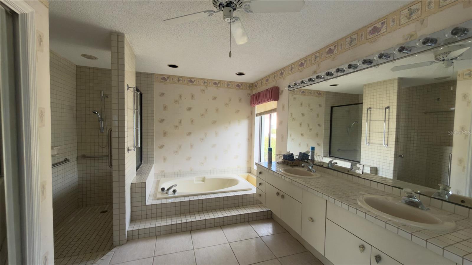 5040 Pinelake Rd Property Photo 11
