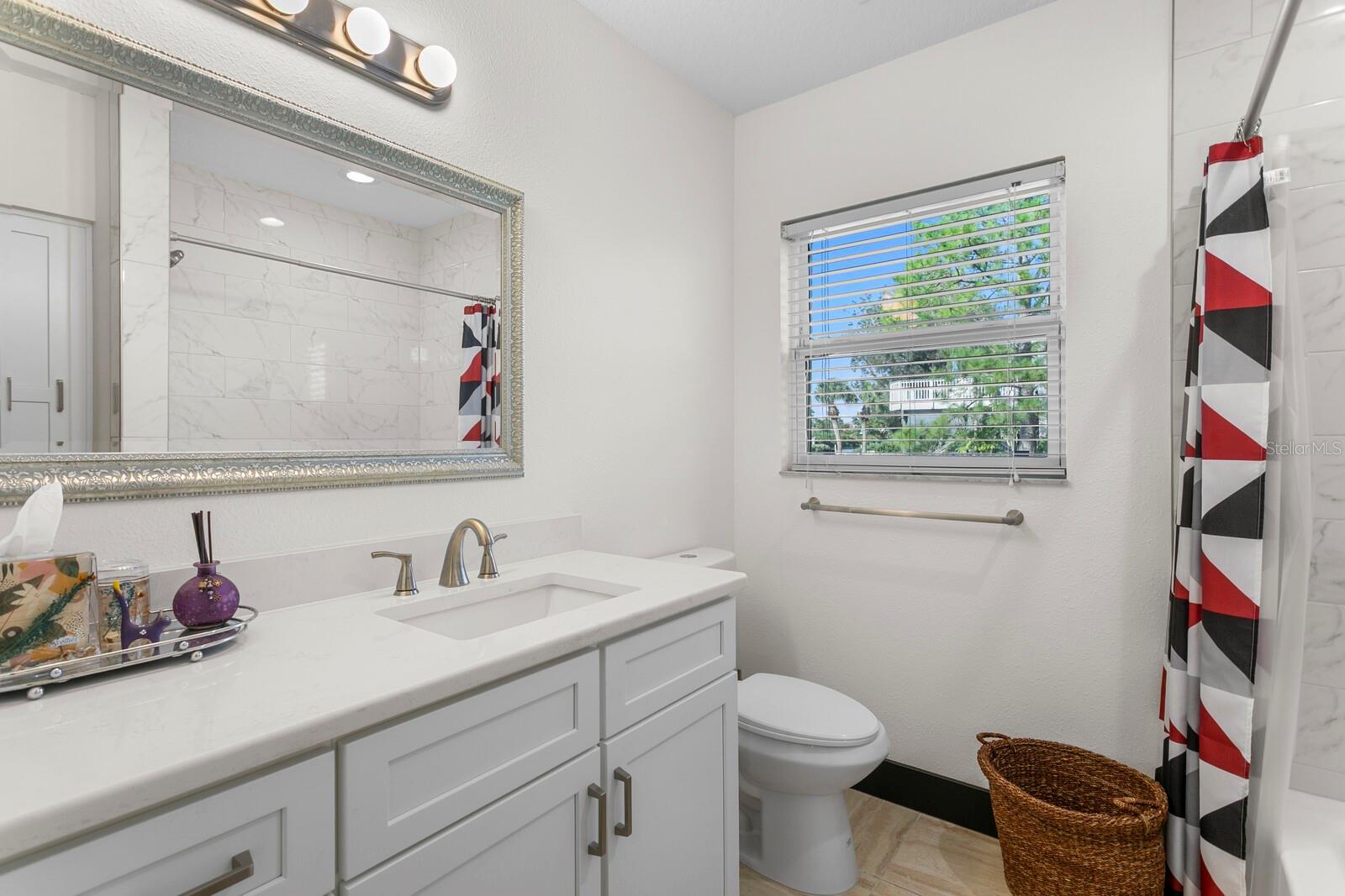 1632 Sea Breeze Dr Property Photo 36