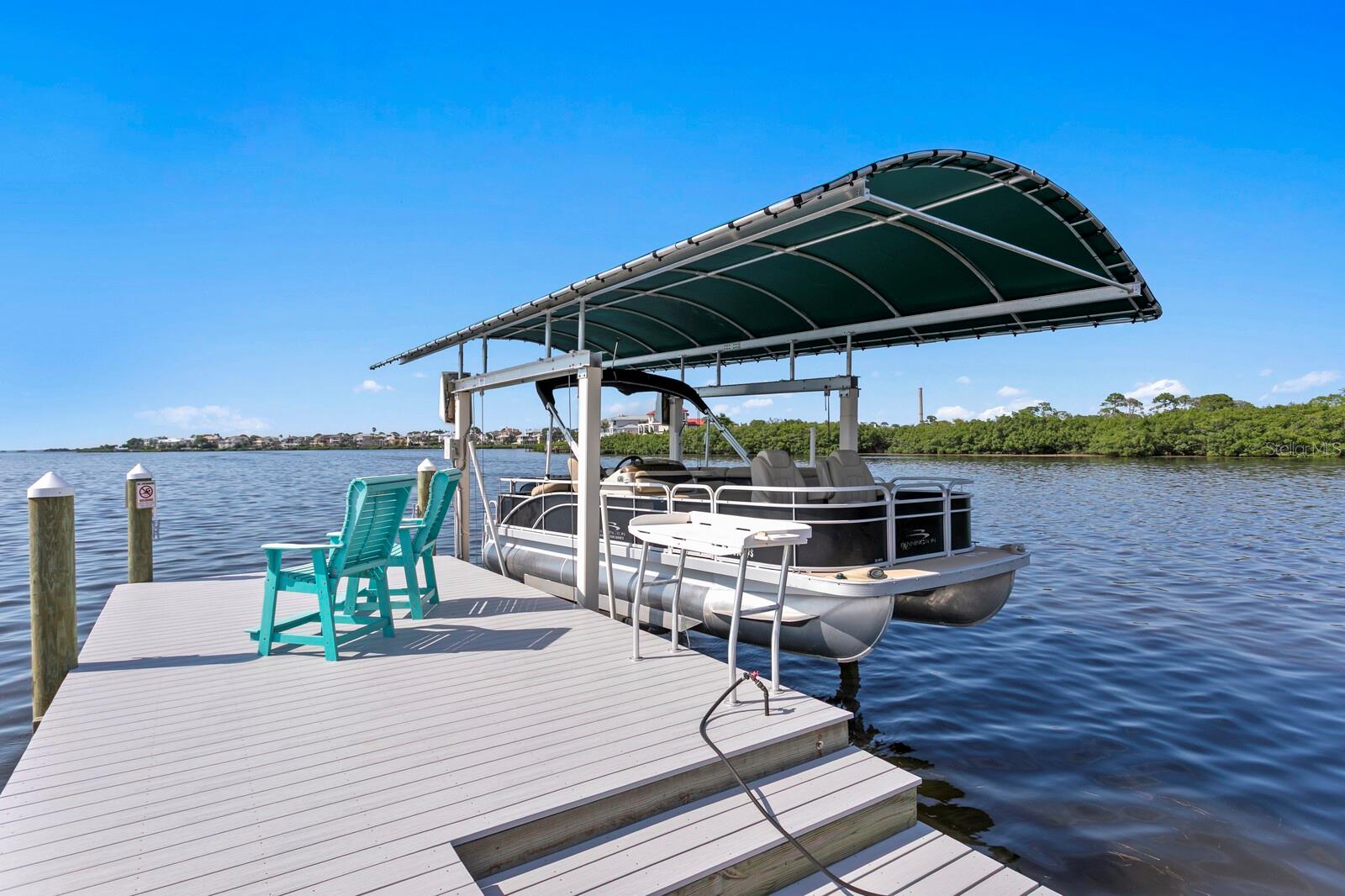 1632 Sea Breeze Dr Property Photo 60