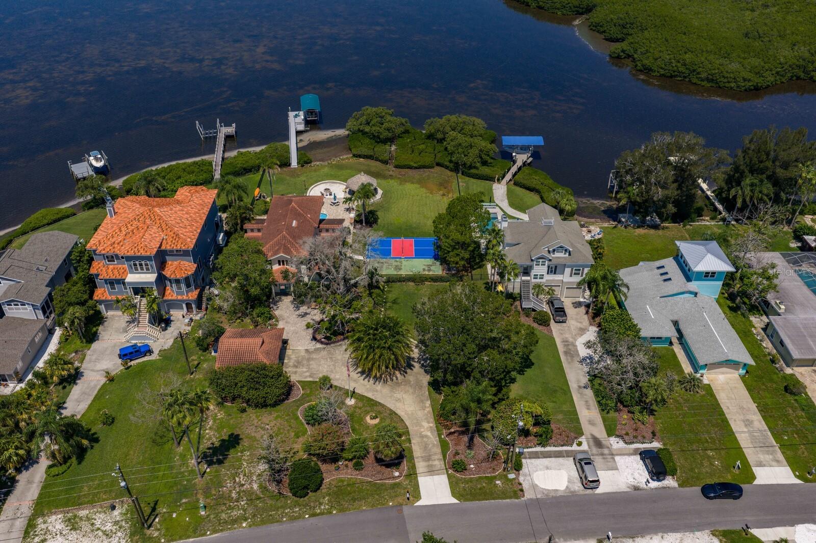 1632 Sea Breeze Dr Property Photo 83