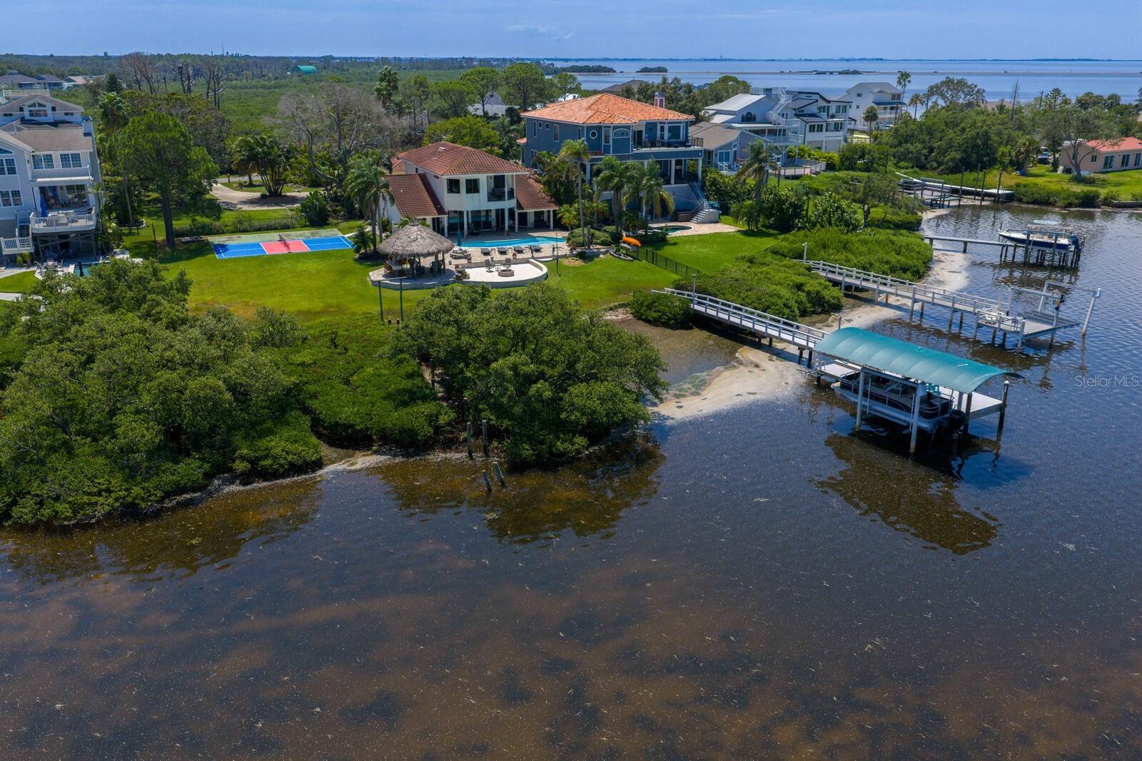 1632 Sea Breeze Dr Property Photo 92