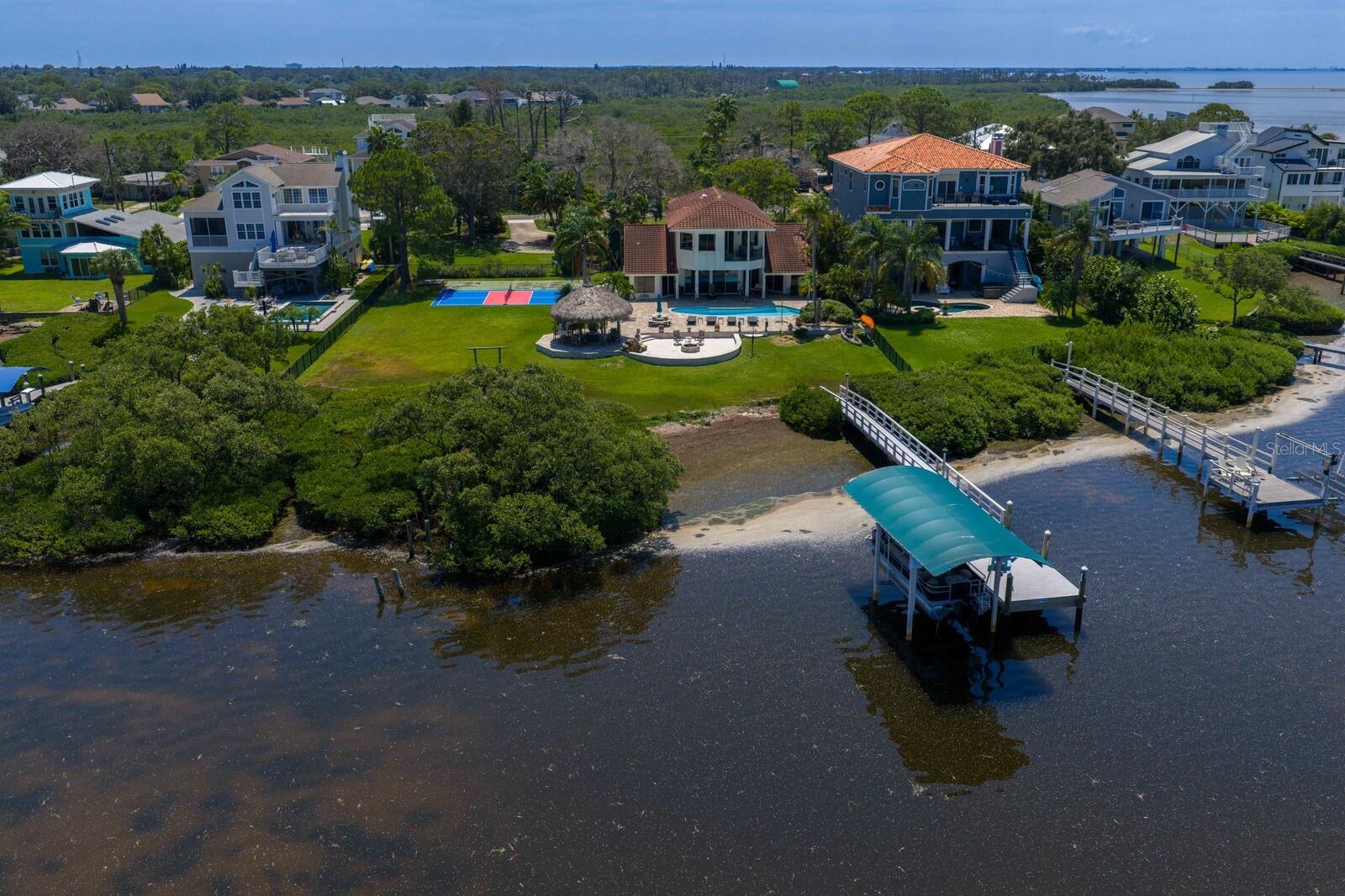 1632 Sea Breeze Dr Property Photo 93