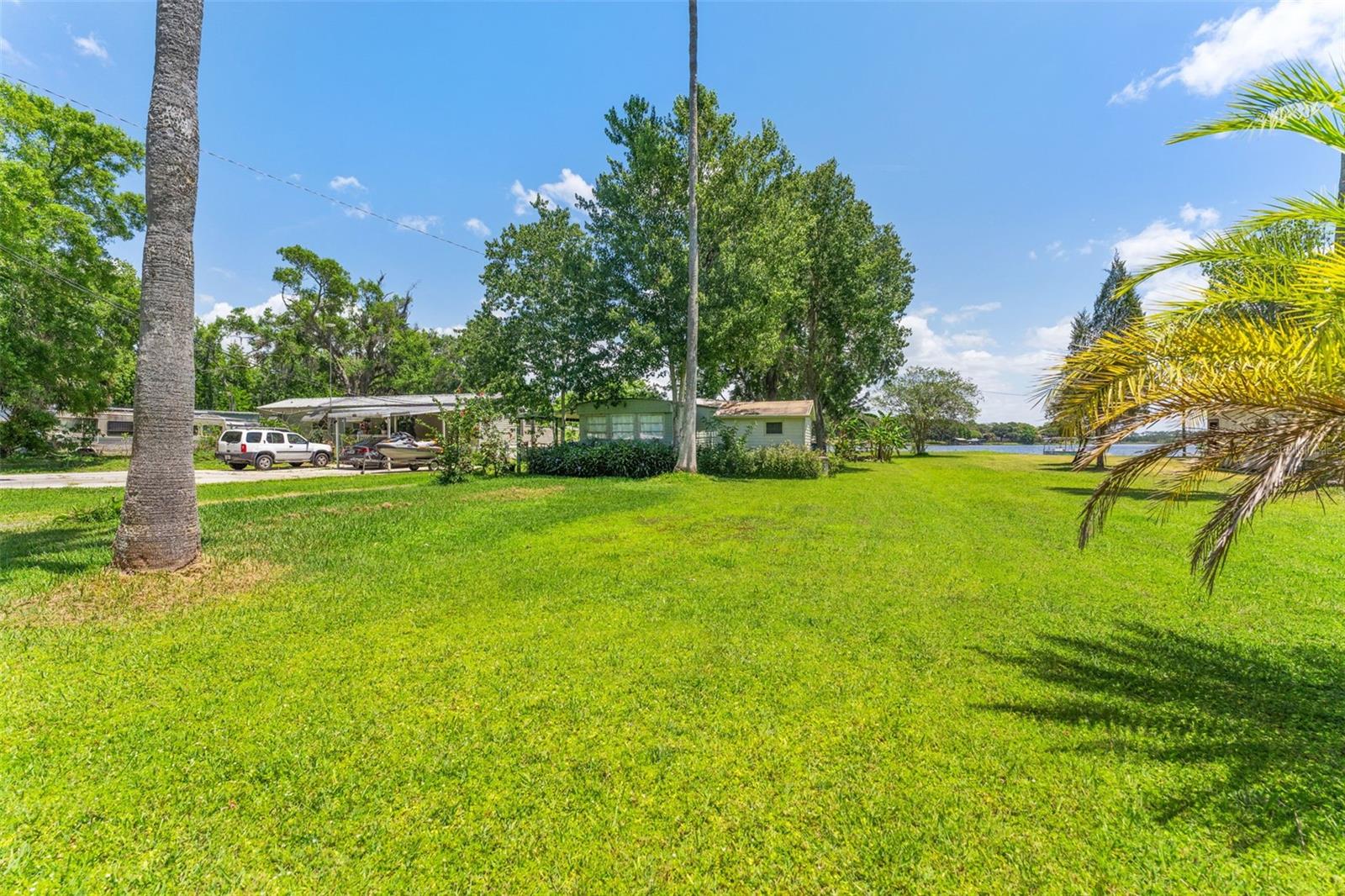 7570 Berkley Rd Property Photo 4