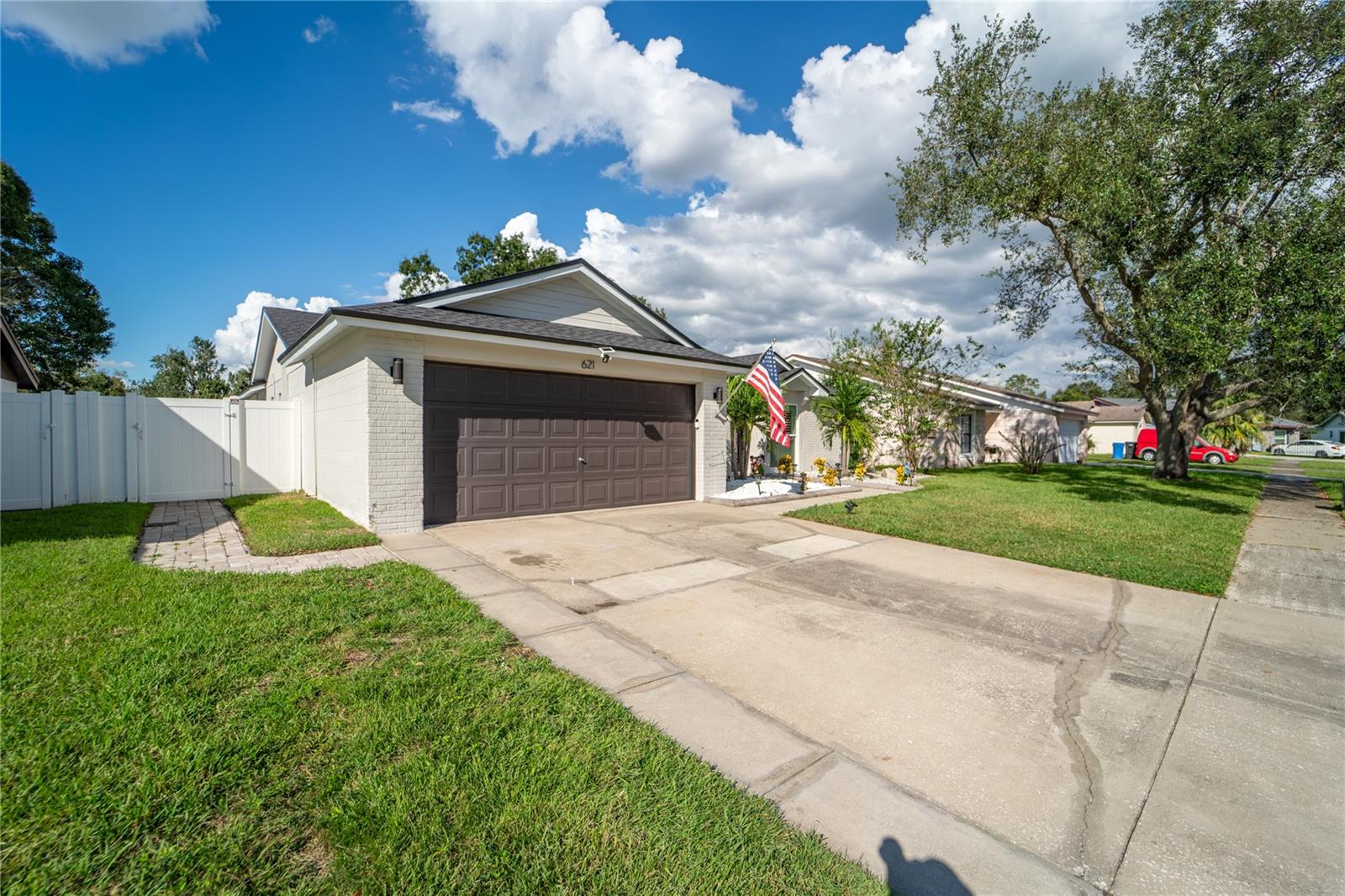 621 Stillview Cir Property Photo 6