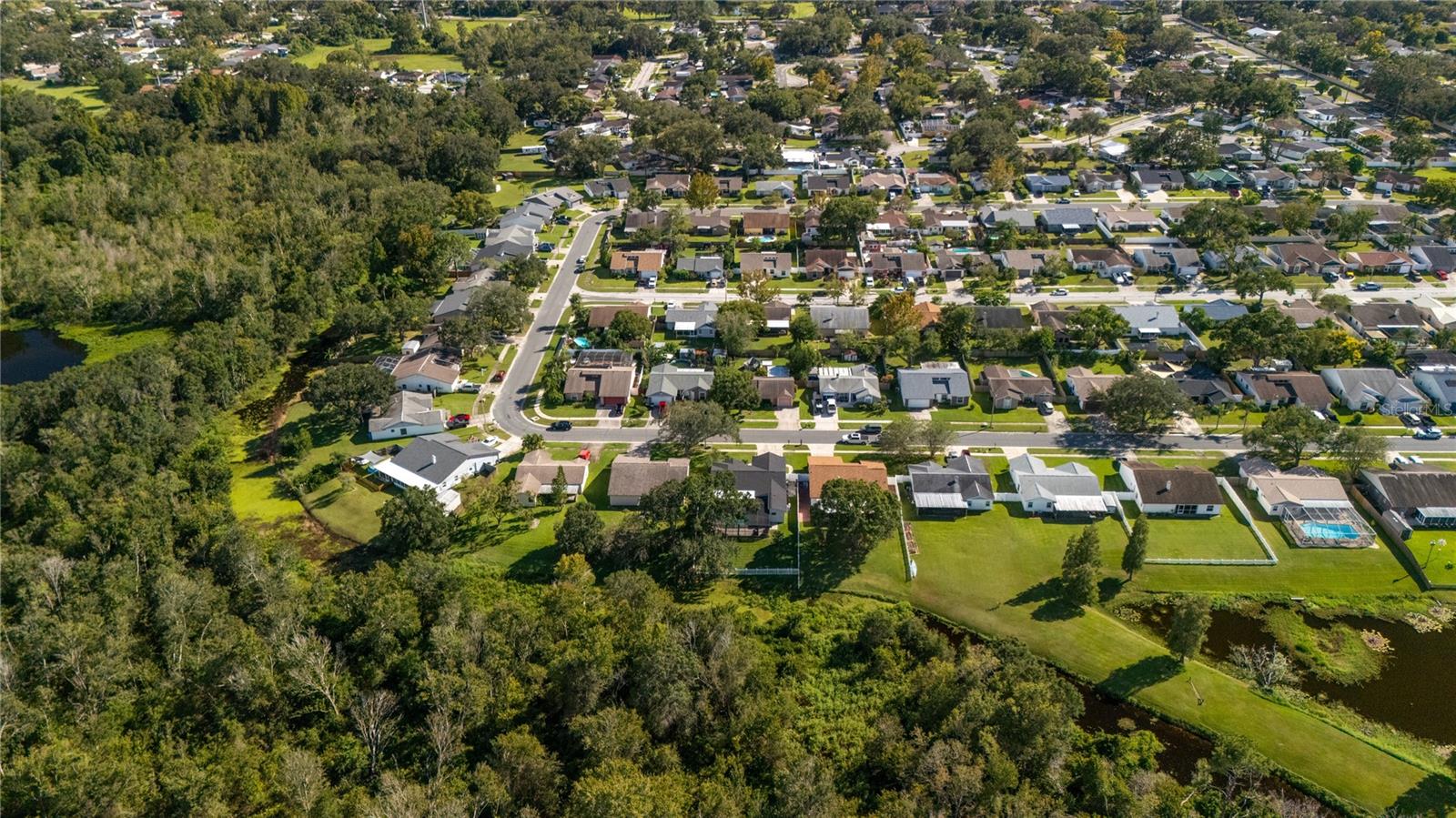 621 Stillview Cir Property Photo 13
