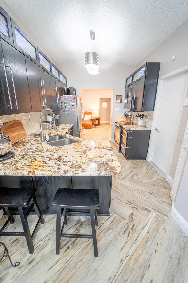 621 Stillview Cir Property Photo 22