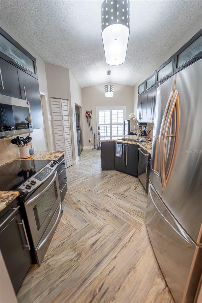 621 Stillview Cir Property Photo 23