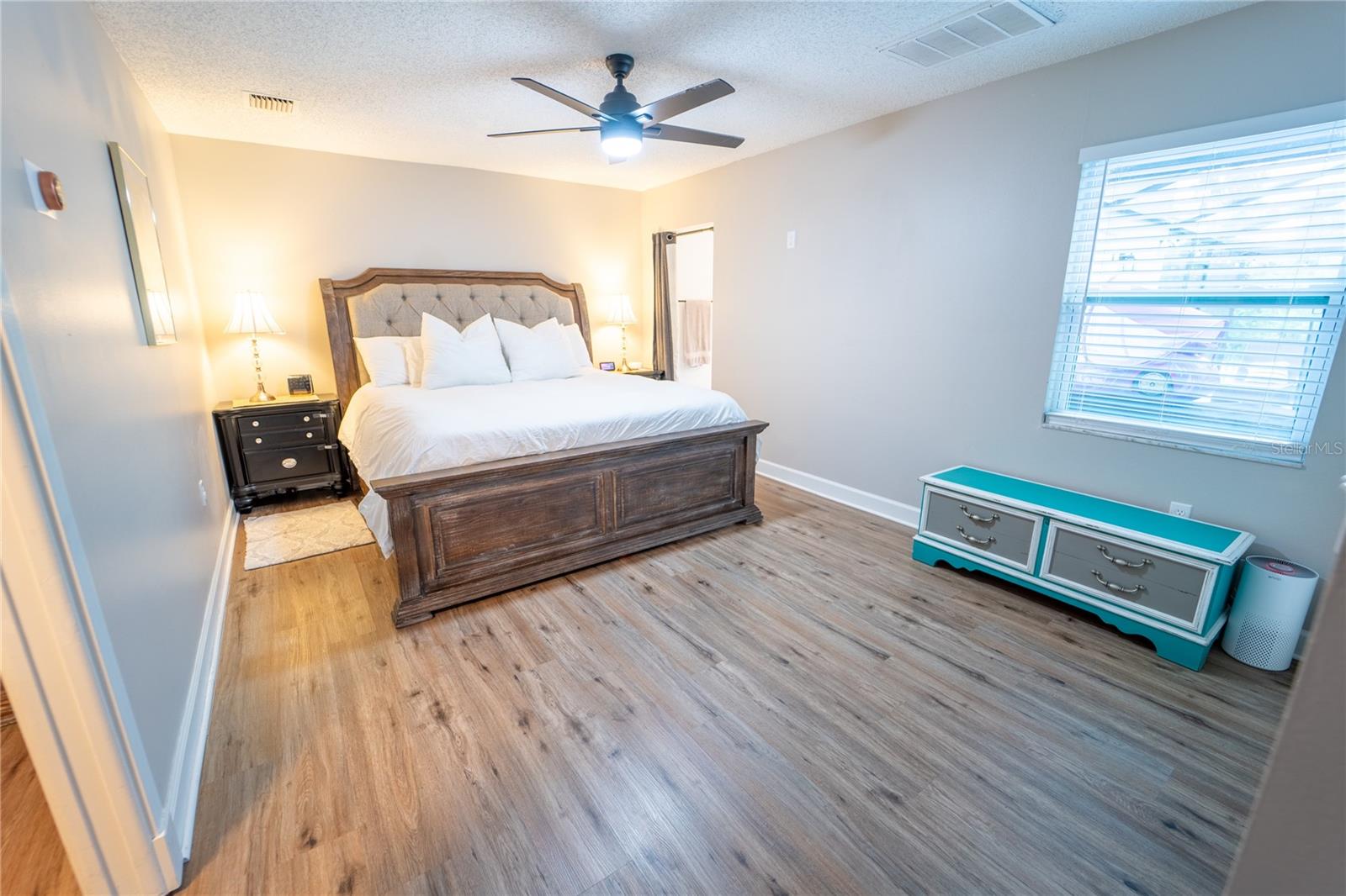 621 Stillview Cir Property Photo 25