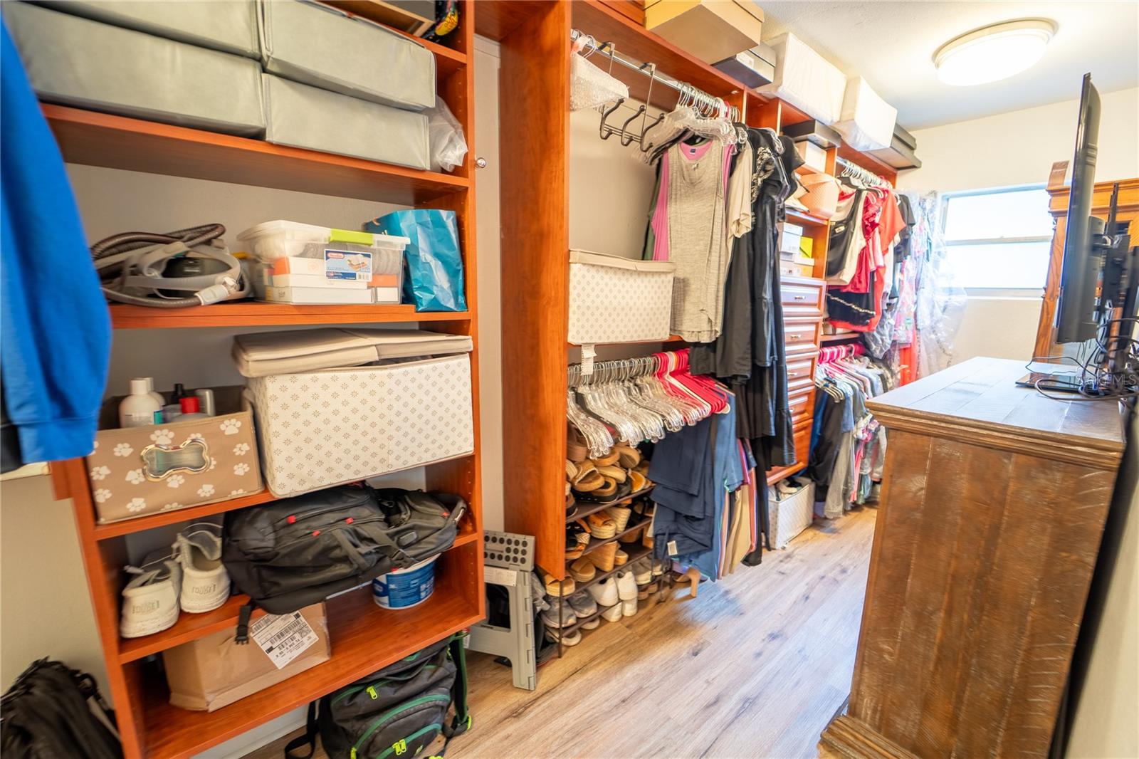 621 Stillview Cir Property Photo 36