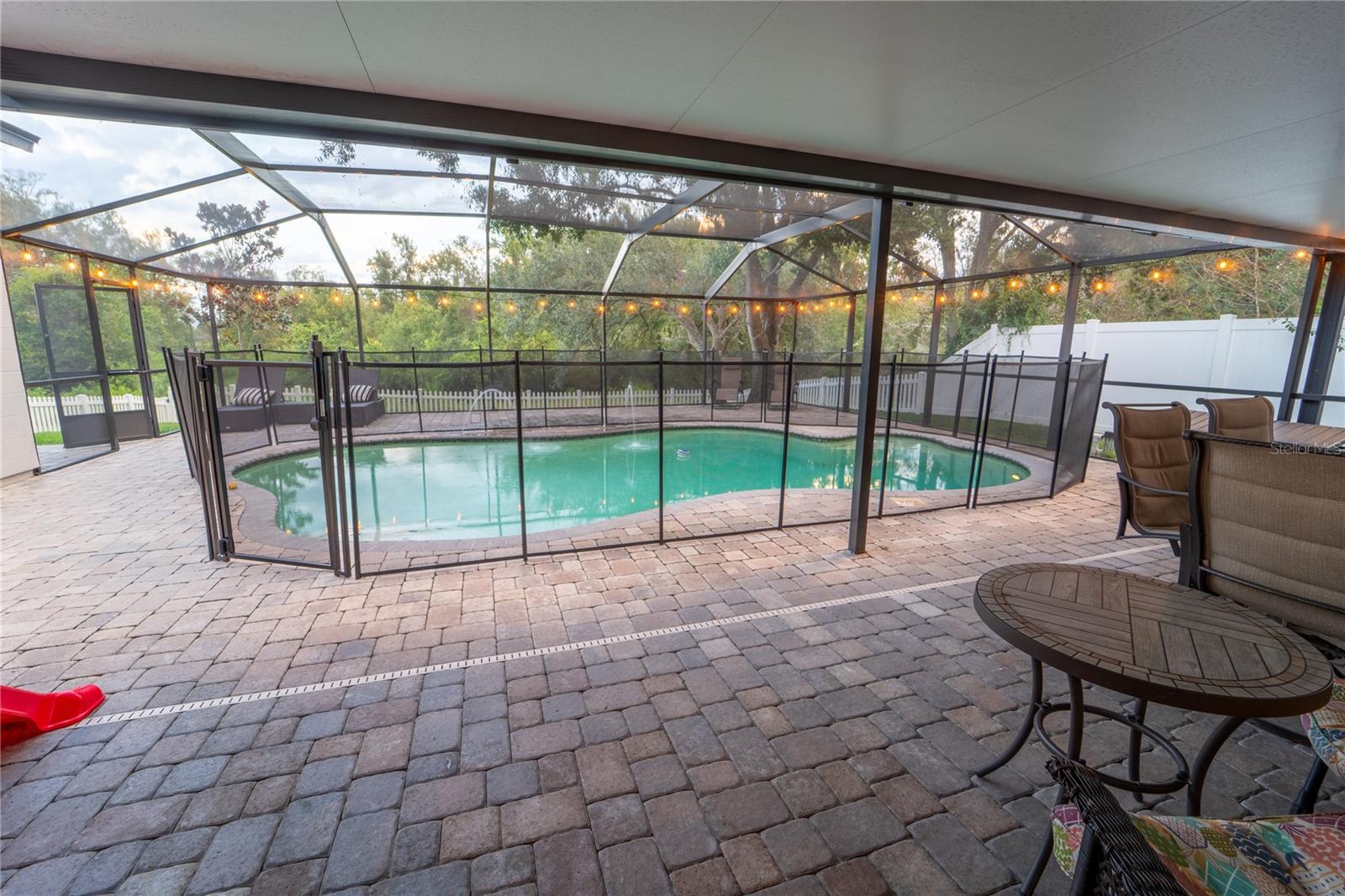 621 Stillview Cir Property Photo 45