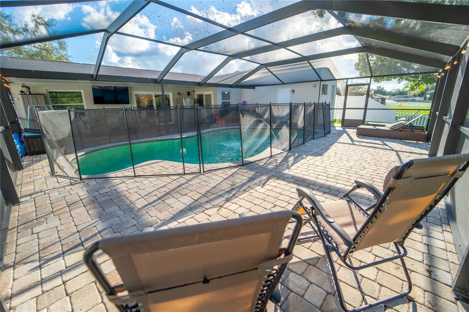 621 Stillview Cir Property Photo 46