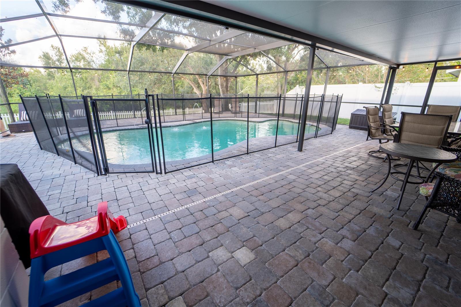 621 Stillview Cir Property Photo 48