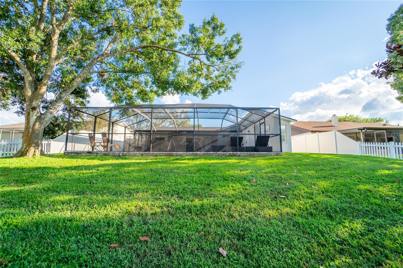 621 Stillview Cir Property Photo 52