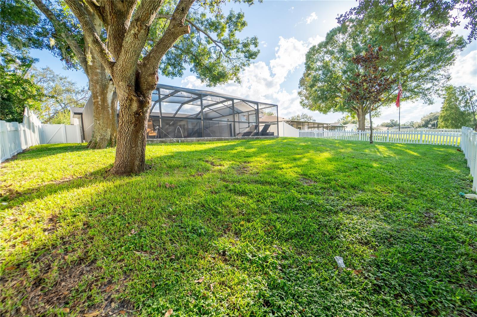 621 Stillview Cir Property Photo 54