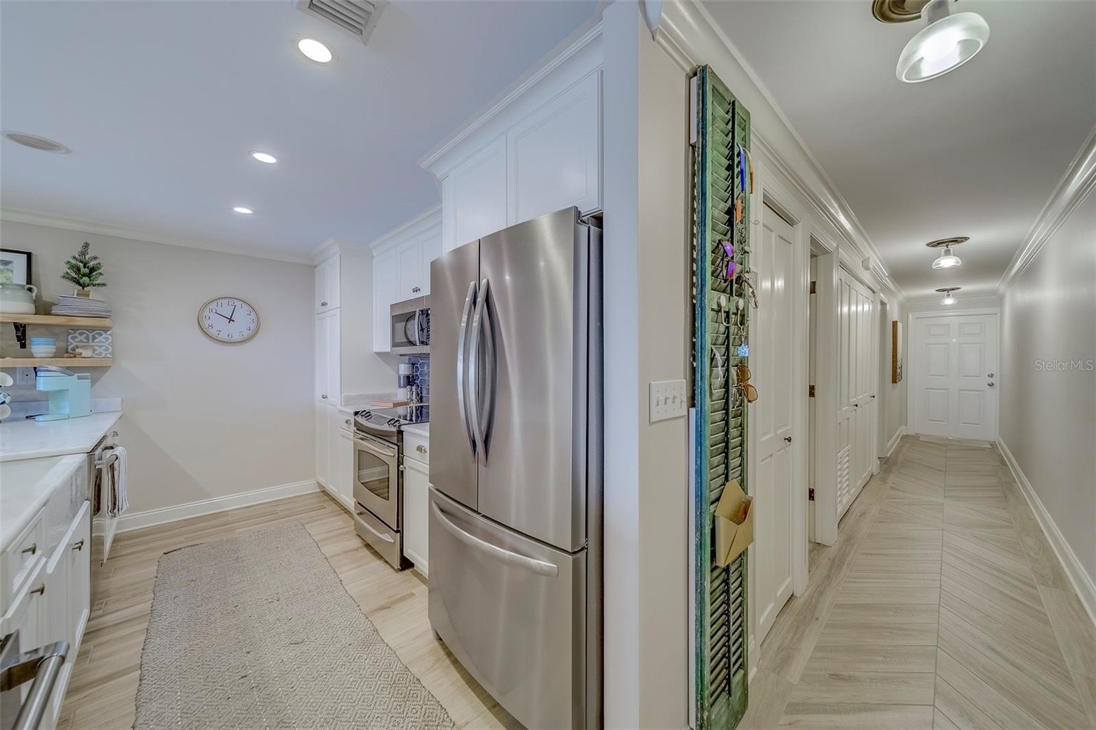 2250 Gulf Blvd #b2 Property Photo 3