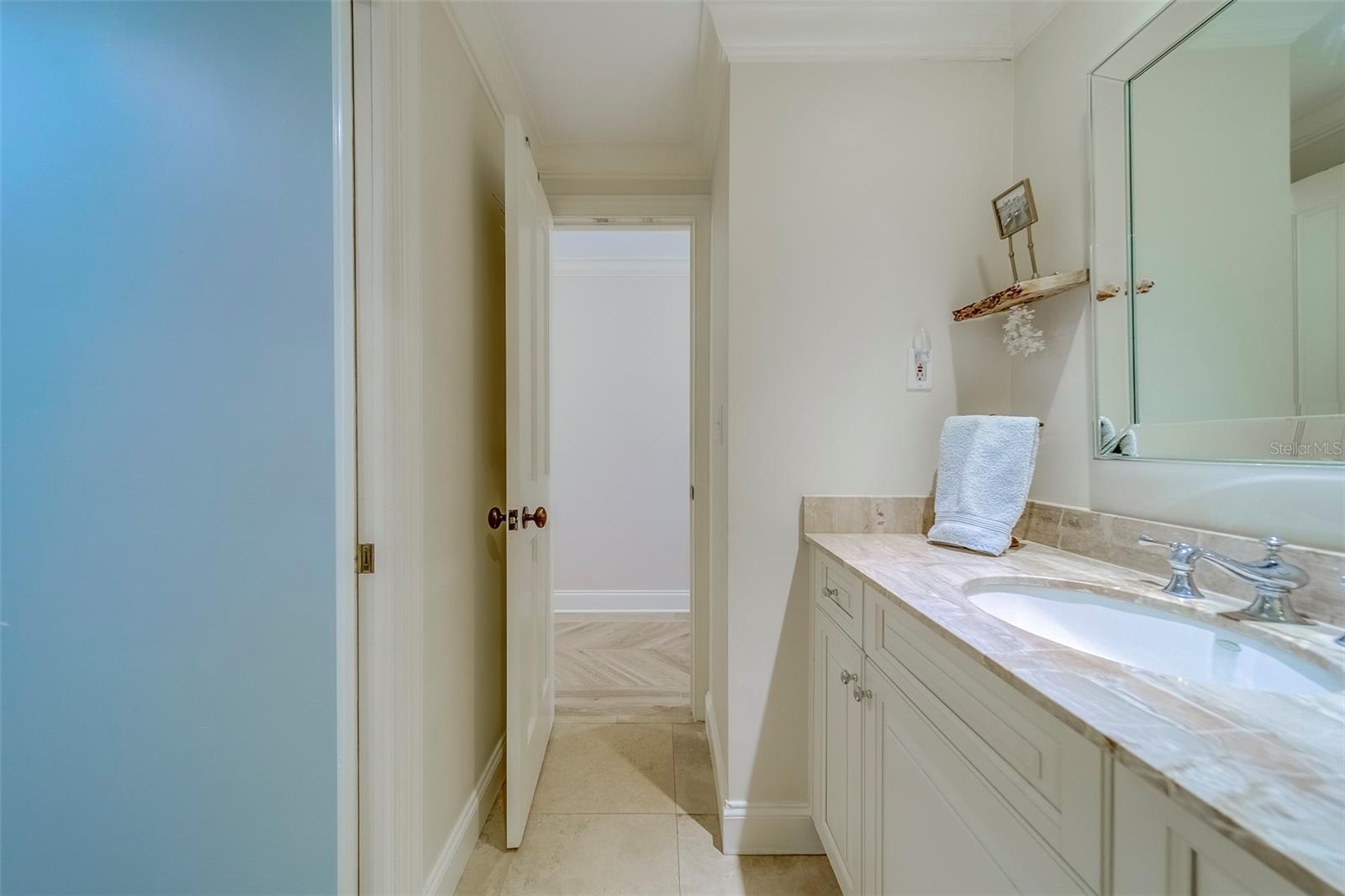 2250 Gulf Blvd #b2 Property Photo 51