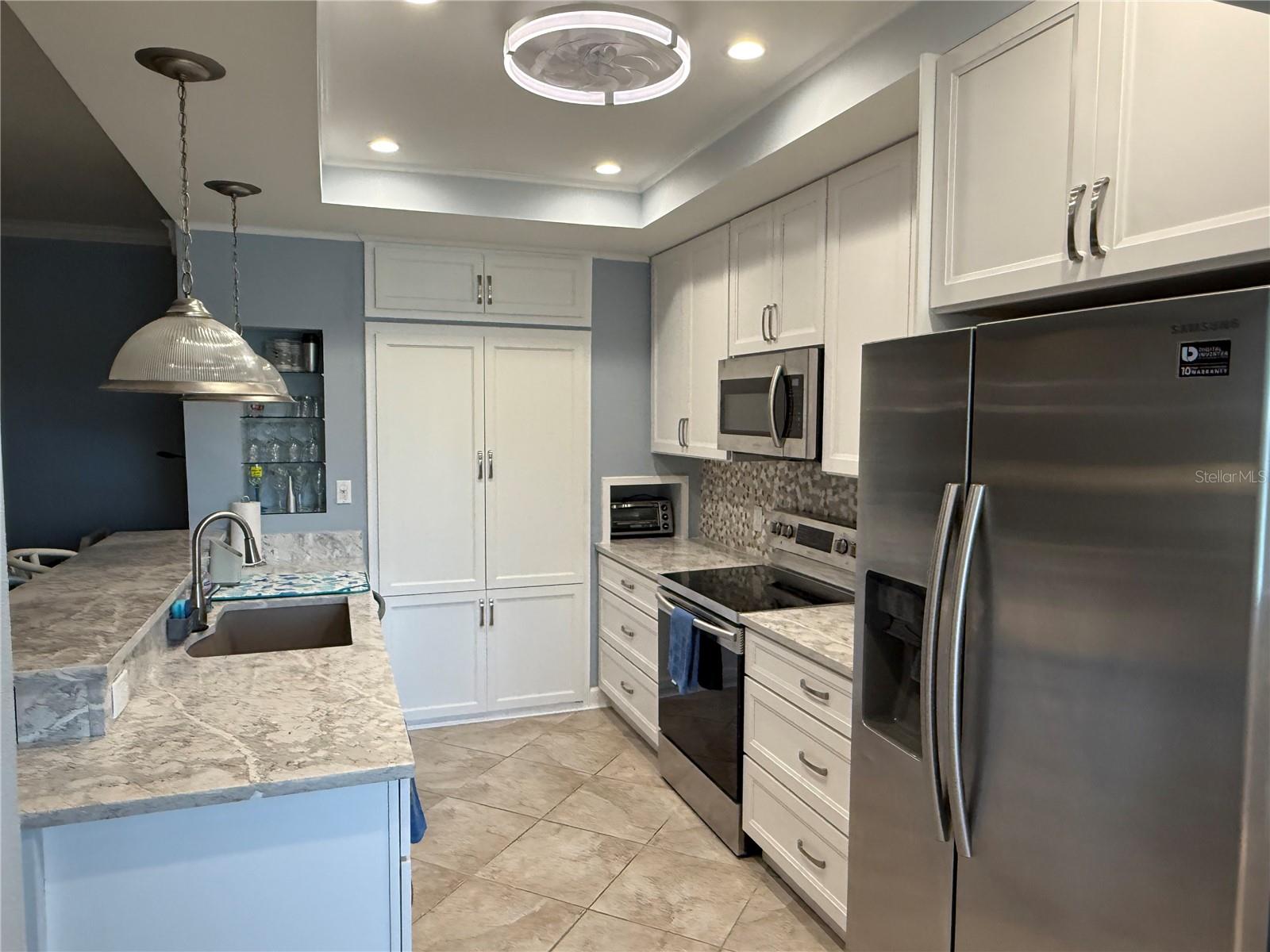 910 Pinellas Bayway S #103 Property Photo 8