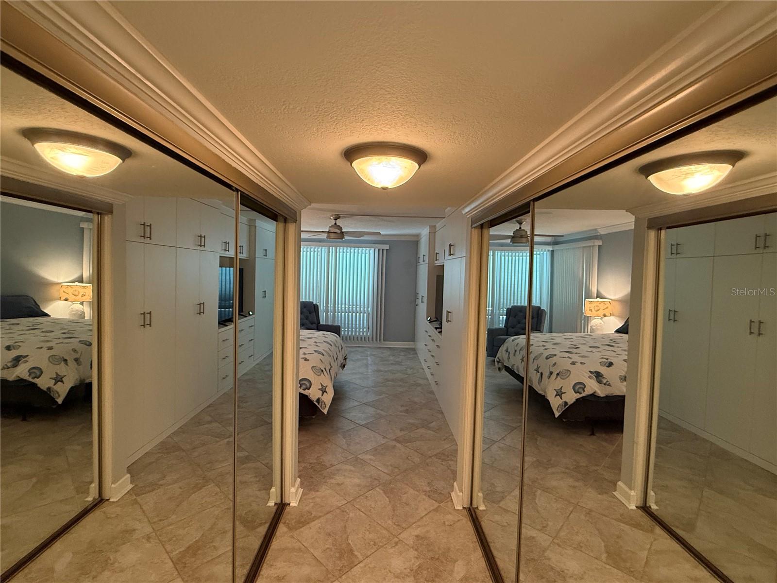 910 Pinellas Bayway S #103 Property Photo 18